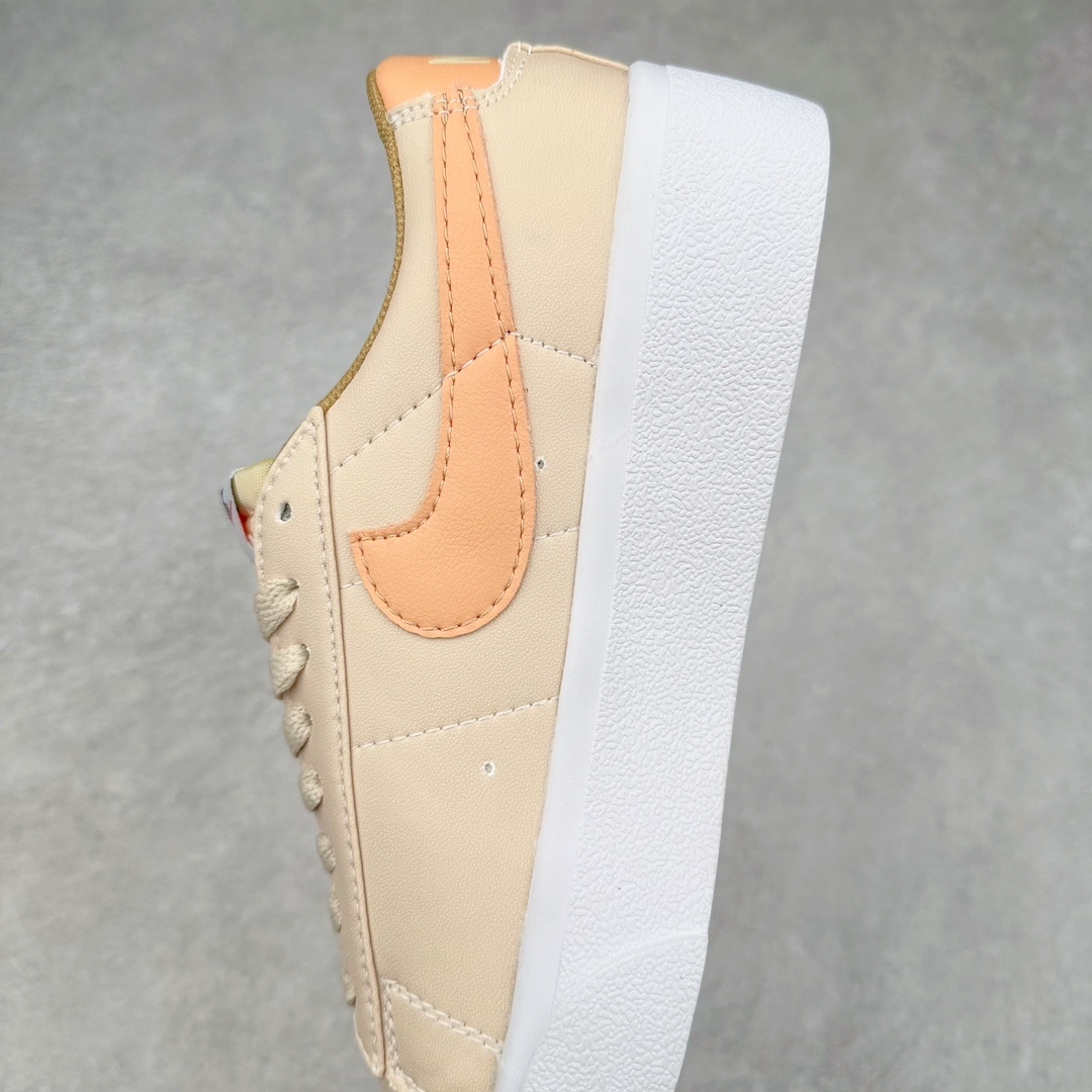 图片[7]-NK Blazer Low \’1977 VNTG SS经典开拓者低帮百搭休闲厚底运动板鞋 采用环保材料的大底 独特的鞋面连者鞋底印刷 演绎出了这个配色的独特风格 眼前的新设计选用皮质 配出当下流行的阴阳元素 呈现属于现代潮流的美感 尺码：36 36.5 37.5 38 38.5 39 40 40.5 41 42 42.5 43 44 44.5 45-选品中心