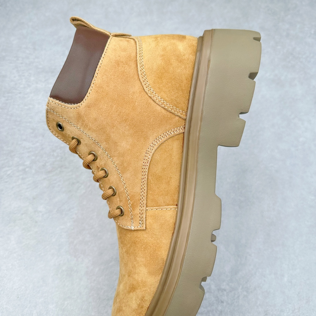 图片[7]-Louis Vuitton 路易威登 LV 24ss秋冬新款轻底休闲大黄靴 #代购专供品质 高弹Modern 外置防滑橡塑发泡超轻大底 系带设计 穿脱十分方便 采用TPU模压定型真皮鞋面材质#EVA轻翼科技外底具有防滑,耐磨和良好的弹性 Pharrell Williams充分发挥了作为Louis Vuitton创意总监的角色 这款鞋重新定义了 6英寸大黄靴的经典设计 致敬1996年Grandmaster Flash经典黄靴造型 原厂五金鞋带扣 工艺全新升级 中山大厂代工 原单进口皮料 独立私模大底，正确logo， 原装一致头层磨砂皮 搭配经典老花领口 全新原厂包装鞋盒 市场独家供应 尺码：38-44（皮鞋码）-选品中心