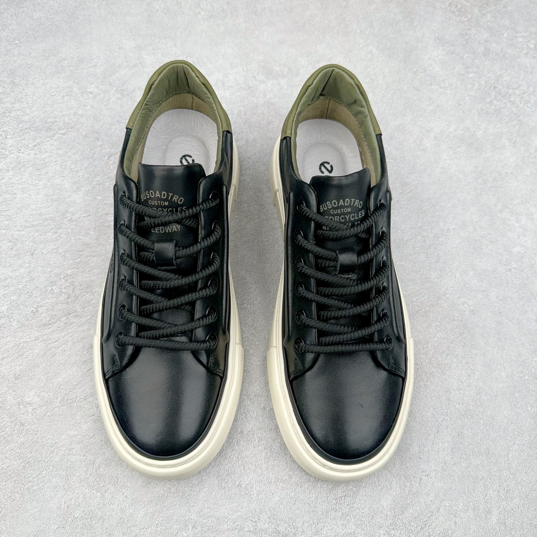 图片[2]-Ecco爱步男鞋秋季新款真皮板鞋 潮流百搭小白鞋 休闲平底板鞋 鞋面采用细腻柔软头层牛皮 轻便透气舒适耐穿 亲肤吸汗舒适内里 防滑防磨 持久干爽 简约粗绳系带 穿脱更加方便 柔韧防滑大底 鞋底立体凹槽 凹凸花纹加持 增强防滑减震性能 匠心工艺 经典百搭 制潮每一步 酷感拉满 尺码：38 39 40 41 42 43（皮鞋码）-选品中心