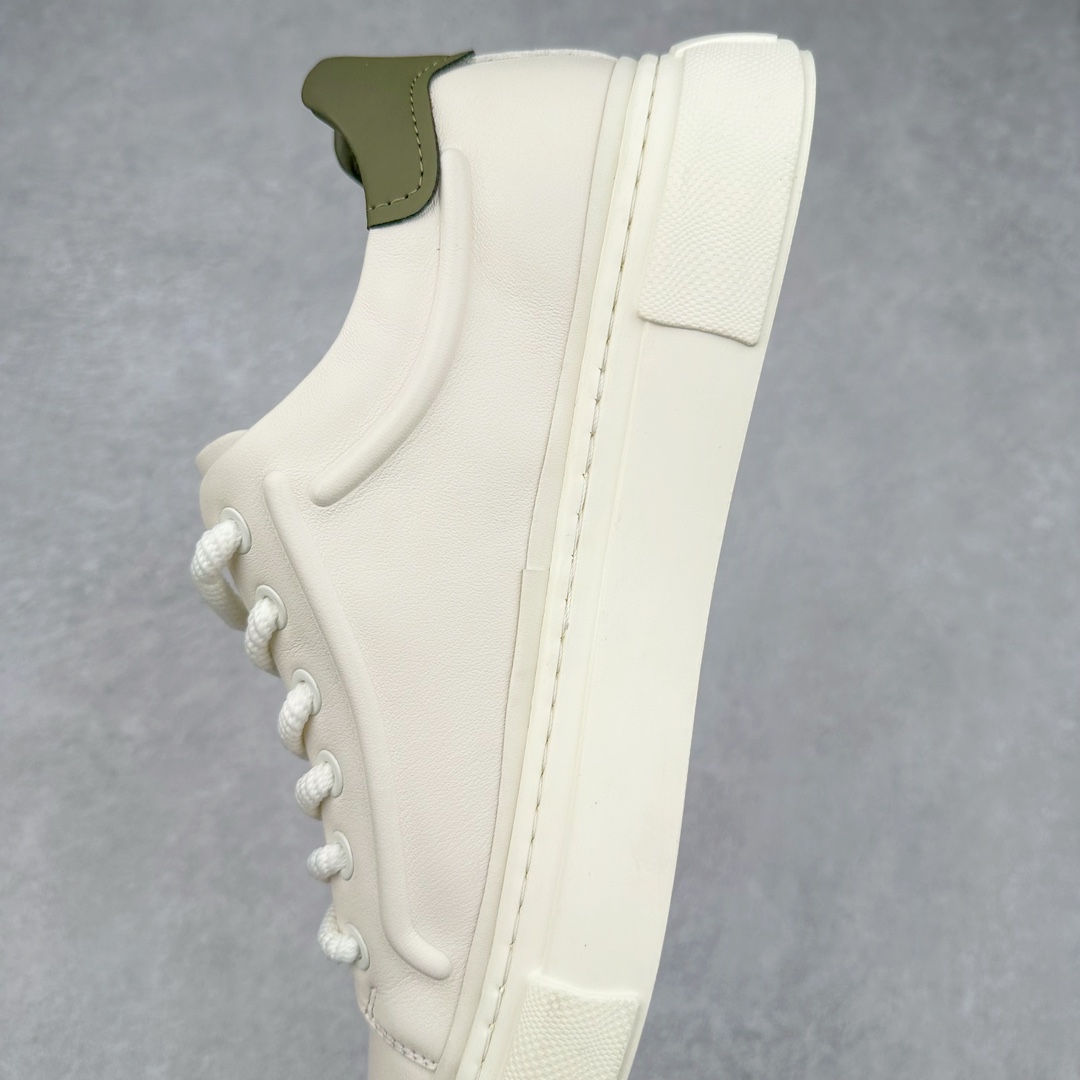 图片[7]-Ecco爱步男鞋秋季新款真皮板鞋 潮流百搭小白鞋 休闲平底板鞋 鞋面采用细腻柔软头层牛皮 轻便透气舒适耐穿 亲肤吸汗舒适内里 防滑防磨 持久干爽 简约粗绳系带 穿脱更加方便 柔韧防滑大底 鞋底立体凹槽 凹凸花纹加持 增强防滑减震性能 匠心工艺 经典百搭 制潮每一步 酷感拉满 尺码：38 39 40 41 42 43（皮鞋码）-选品中心