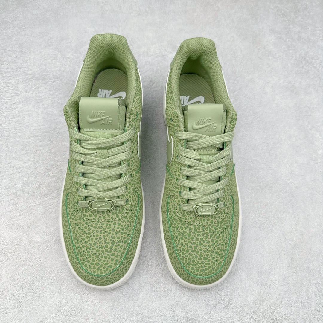 图片[2]-NK Air Force 1´07 Low 空军一号低帮百搭休闲运动板鞋 FV6519-200 柔软、弹性十足的缓震性能和出色的中底设计 横跨复古与现代的外型结合 造就出风靡全球 三十多年的Force 1 直到今天还深受青睐 尺码：36 36.5 37.5 38 38.5 39 40 40.5 41 42 42.5 43 44 44.5 45-选品中心