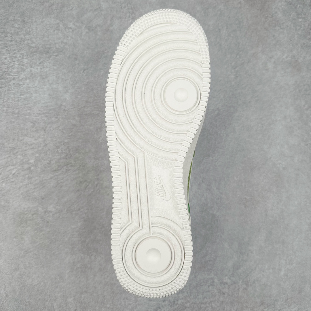 图片[9]-NK Air Force 1´07 Low 空军一号低帮百搭休闲运动板鞋 FV6519-200 柔软、弹性十足的缓震性能和出色的中底设计 横跨复古与现代的外型结合 造就出风靡全球 三十多年的Force 1 直到今天还深受青睐 尺码：36 36.5 37.5 38 38.5 39 40 40.5 41 42 42.5 43 44 44.5 45-选品中心