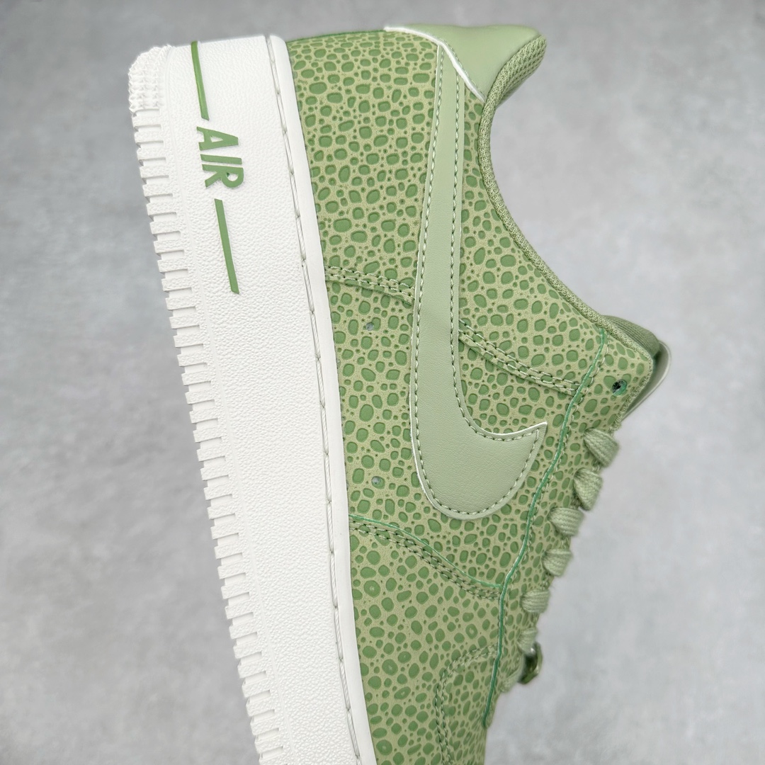 图片[6]-NK Air Force 1´07 Low 空军一号低帮百搭休闲运动板鞋 FV6519-200 柔软、弹性十足的缓震性能和出色的中底设计 横跨复古与现代的外型结合 造就出风靡全球 三十多年的Force 1 直到今天还深受青睐 尺码：36 36.5 37.5 38 38.5 39 40 40.5 41 42 42.5 43 44 44.5 45-选品中心