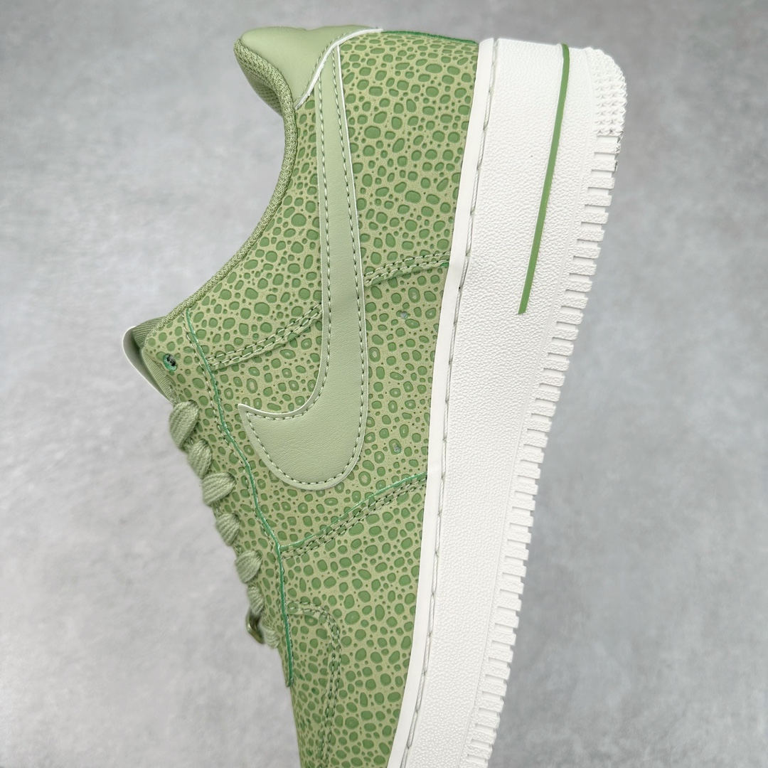 图片[7]-NK Air Force 1´07 Low 空军一号低帮百搭休闲运动板鞋 FV6519-200 柔软、弹性十足的缓震性能和出色的中底设计 横跨复古与现代的外型结合 造就出风靡全球 三十多年的Force 1 直到今天还深受青睐 尺码：36 36.5 37.5 38 38.5 39 40 40.5 41 42 42.5 43 44 44.5 45-选品中心