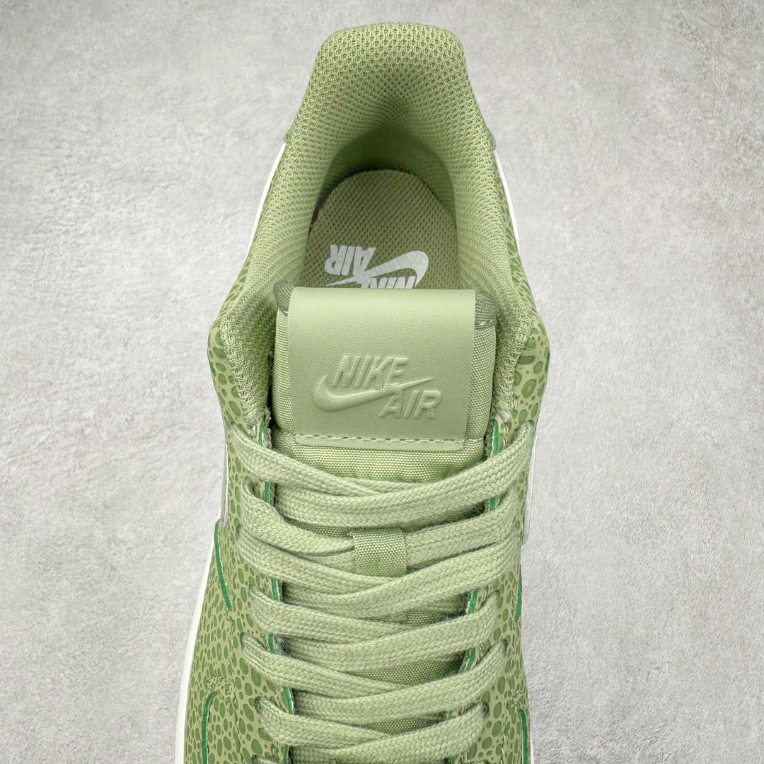 图片[5]-NK Air Force 1´07 Low 空军一号低帮百搭休闲运动板鞋 FV6519-200 柔软、弹性十足的缓震性能和出色的中底设计 横跨复古与现代的外型结合 造就出风靡全球 三十多年的Force 1 直到今天还深受青睐 尺码：36 36.5 37.5 38 38.5 39 40 40.5 41 42 42.5 43 44 44.5 45-选品中心