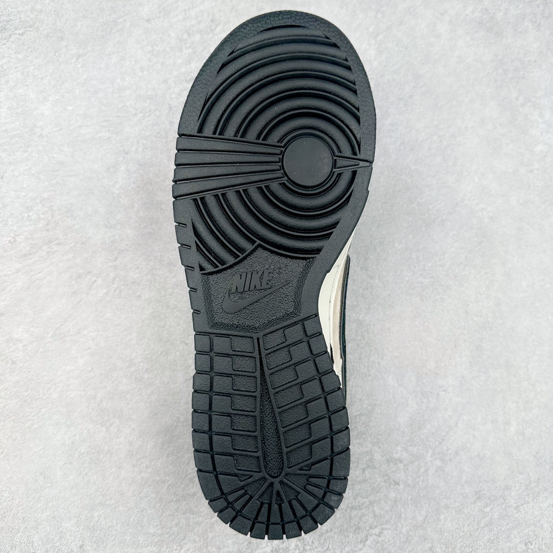 图片[9]-NK Dunk Low 定制配色 DJ2024-038 大厂出品 极力推荐 原装头层材料 独家版型蒸餾加工帶來的是更好的视觉和脚感体验大厂纯原品质出货 清洁度 电绣工艺 皮料切割干净无任何毛边 细节完美 尺码：36 36.5 37.5 38 38.5 39 40 40.5 41 42 42.5 43 44 44.5 45 46 47.5-选品中心