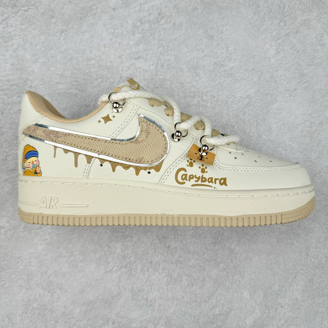 NK Air Force 1´07 Low 空军一号低帮百搭休闲运动板鞋 LV0506-505 柔软、弹性十足的缓震性能和出色的中底设计 横跨复古与现代的外型结合 造就出风靡全球 三十多年的Force 1 直到今天还深受青睐 尺码：36 36.5 37.5 38 38.5 39 40 40.5 41 42 42.5 43 44 44.5 45-选品中心