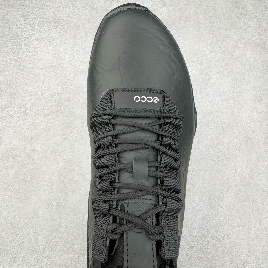 图片[4]-ECCO爱步2024年新款户外鞋防水透气越野跑鞋 健步踪迹系列 鞋面设有GORE-TEX防水薄膜 给你贴心防水保护 防水透气 直接注塑工艺连接鞋面与鞋底 一体成型 合脚稳固 BIOM自然律动科技鞋楦 符合人体工学 长效缓震带来裸足体验 橡胶大底 结合橡胶凸起鞋钉设计 适应多种地形 提供强劲抓地力与耐磨性 稳定支撑 越野无束 尺码：39 40 41 42 43 44（正常码）-选品中心