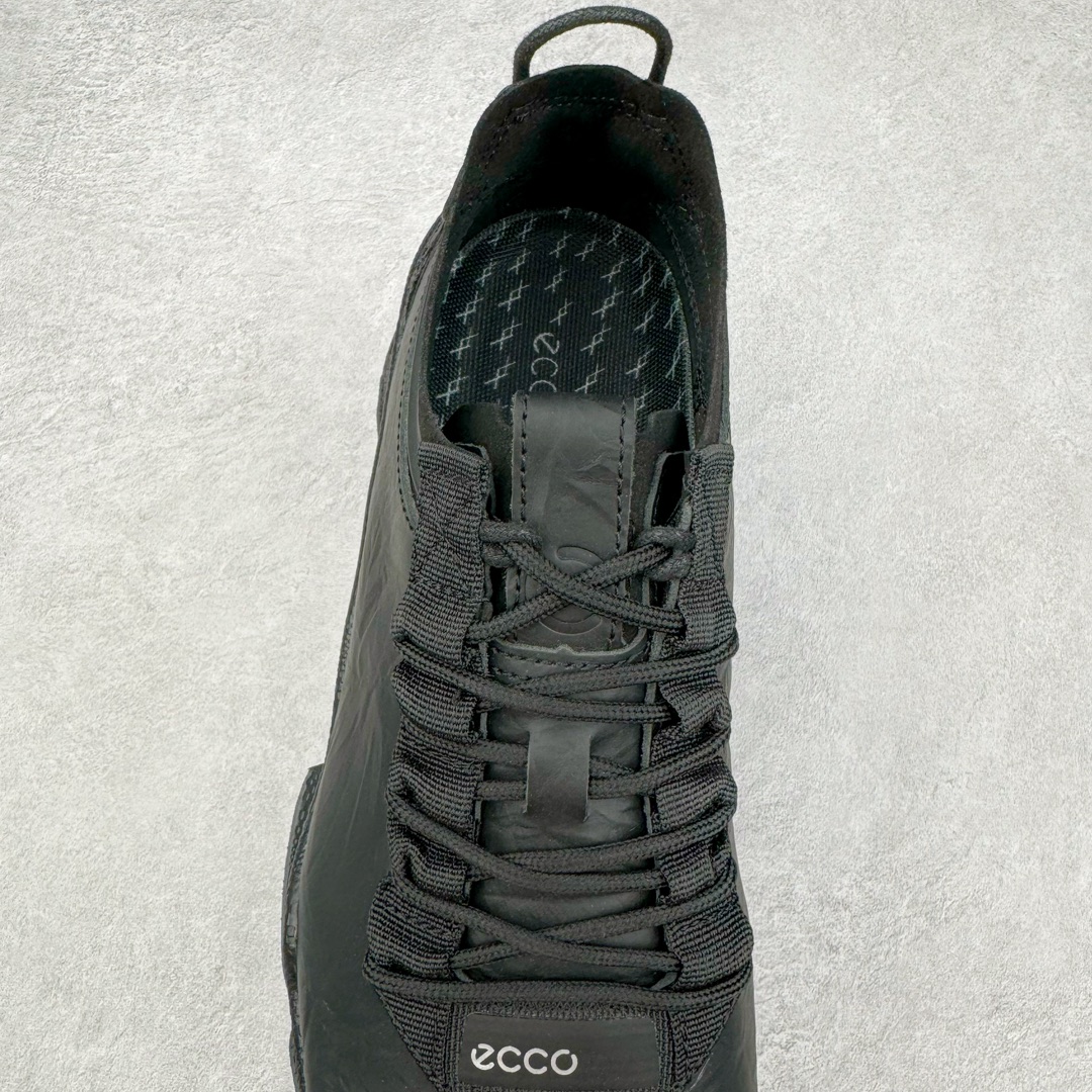 图片[5]-ECCO爱步2024年新款户外鞋防水透气越野跑鞋 健步踪迹系列 鞋面设有GORE-TEX防水薄膜 给你贴心防水保护 防水透气 直接注塑工艺连接鞋面与鞋底 一体成型 合脚稳固 BIOM自然律动科技鞋楦 符合人体工学 长效缓震带来裸足体验 橡胶大底 结合橡胶凸起鞋钉设计 适应多种地形 提供强劲抓地力与耐磨性 稳定支撑 越野无束 尺码：39 40 41 42 43 44（正常码）-选品中心