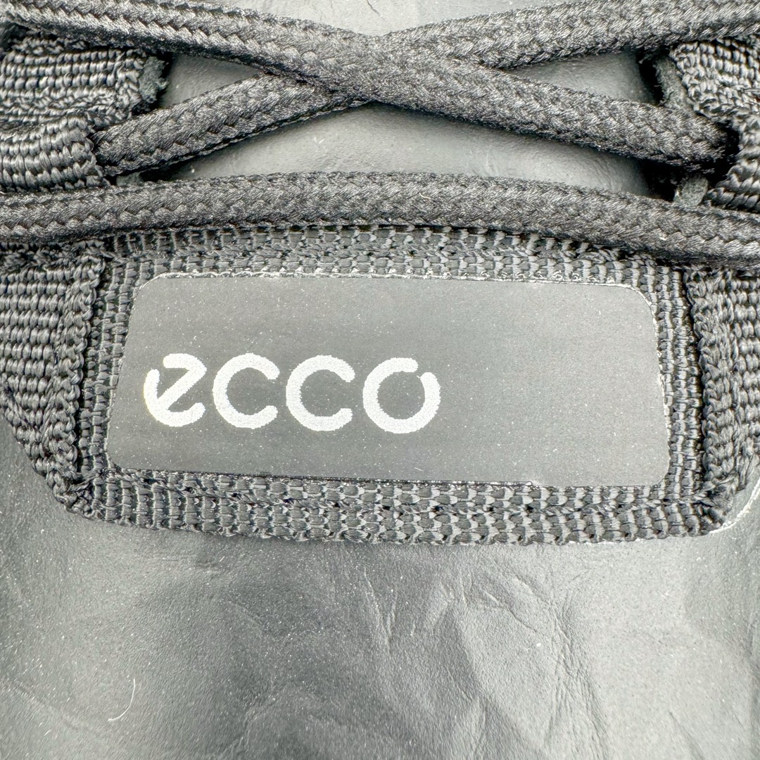 图片[11]-ECCO爱步2024年新款户外鞋防水透气越野跑鞋 健步踪迹系列 鞋面设有GORE-TEX防水薄膜 给你贴心防水保护 防水透气 直接注塑工艺连接鞋面与鞋底 一体成型 合脚稳固 BIOM自然律动科技鞋楦 符合人体工学 长效缓震带来裸足体验 橡胶大底 结合橡胶凸起鞋钉设计 适应多种地形 提供强劲抓地力与耐磨性 稳定支撑 越野无束 尺码：39 40 41 42 43 44（正常码）-选品中心