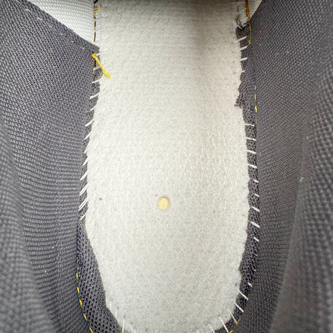 图片[10]-＃M纯原 New Balance M1906AD 灰银 NB新百伦潮流复古织物皮革减震防滑耐磨轻便低帮跑步鞋 原档数据独立私模大底 唯一正确六层组合大底 RB前软后硬 百分百还原原鞋脚感 基于市场现有版本全新升级调整 NB市场最强产物 全网最全配色加持 全套原楦原纸板原厂数据开发 全鞋电脑针车加持 原厂网布 原装进口头层翻毛皮料正确绒感卡色 正确中底拉帮中底网布细节 一比一手工擦旧效果 冲裁组合 匠心打造 耗时两个月开发完成 工艺极其复杂难度可想而知 高端零售专供产物 尺码：36 37 37.5 38 38.5 39.5 40 40.5 41.5 42 42.5 43 44 44.5 45 45.5 46.5 47-选品中心