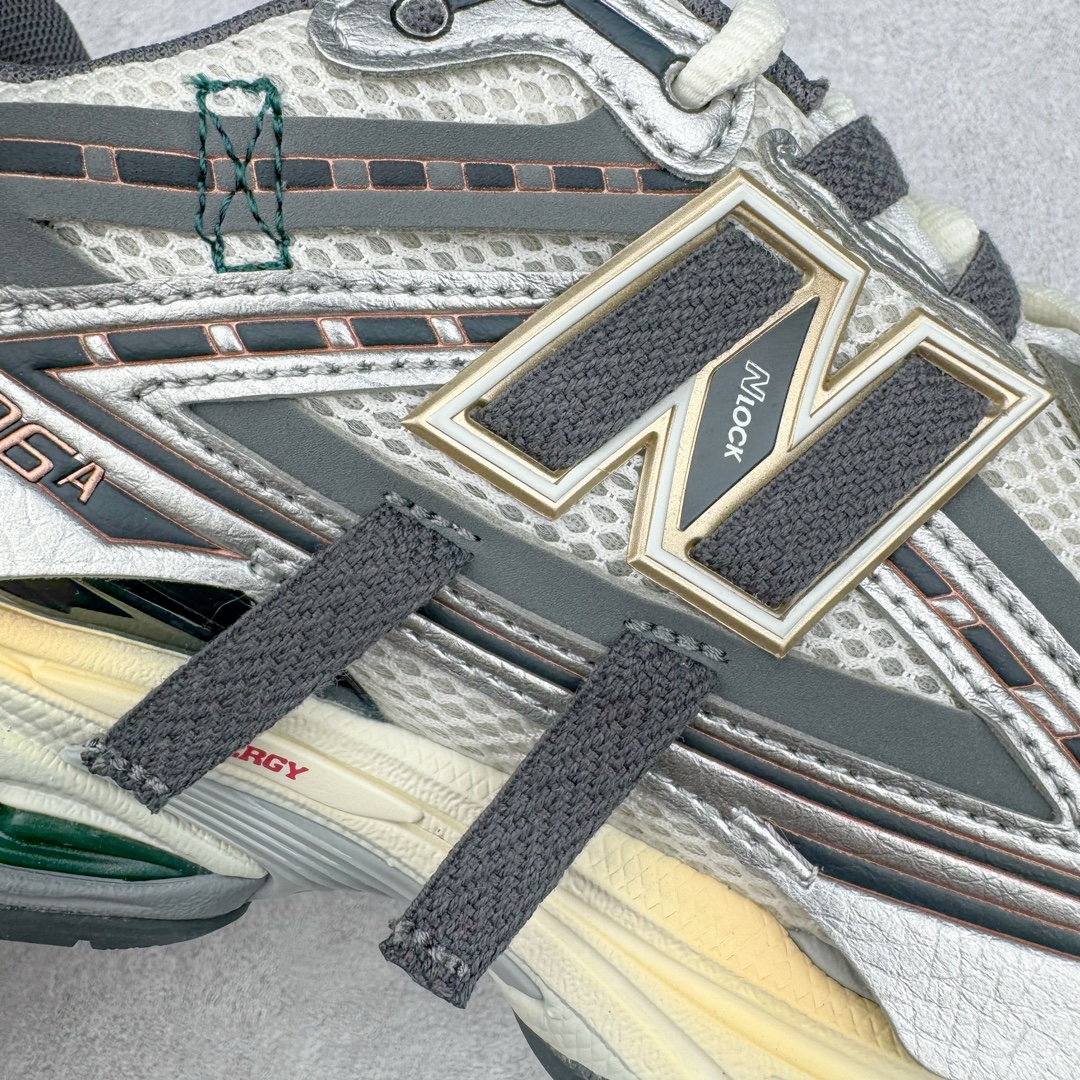 图片[18]-＃M纯原 New Balance M1906AD 灰银 NB新百伦潮流复古织物皮革减震防滑耐磨轻便低帮跑步鞋 原档数据独立私模大底 唯一正确六层组合大底 RB前软后硬 百分百还原原鞋脚感 基于市场现有版本全新升级调整 NB市场最强产物 全网最全配色加持 全套原楦原纸板原厂数据开发 全鞋电脑针车加持 原厂网布 原装进口头层翻毛皮料正确绒感卡色 正确中底拉帮中底网布细节 一比一手工擦旧效果 冲裁组合 匠心打造 耗时两个月开发完成 工艺极其复杂难度可想而知 高端零售专供产物 尺码：36 37 37.5 38 38.5 39.5 40 40.5 41.5 42 42.5 43 44 44.5 45 45.5 46.5 47-选品中心