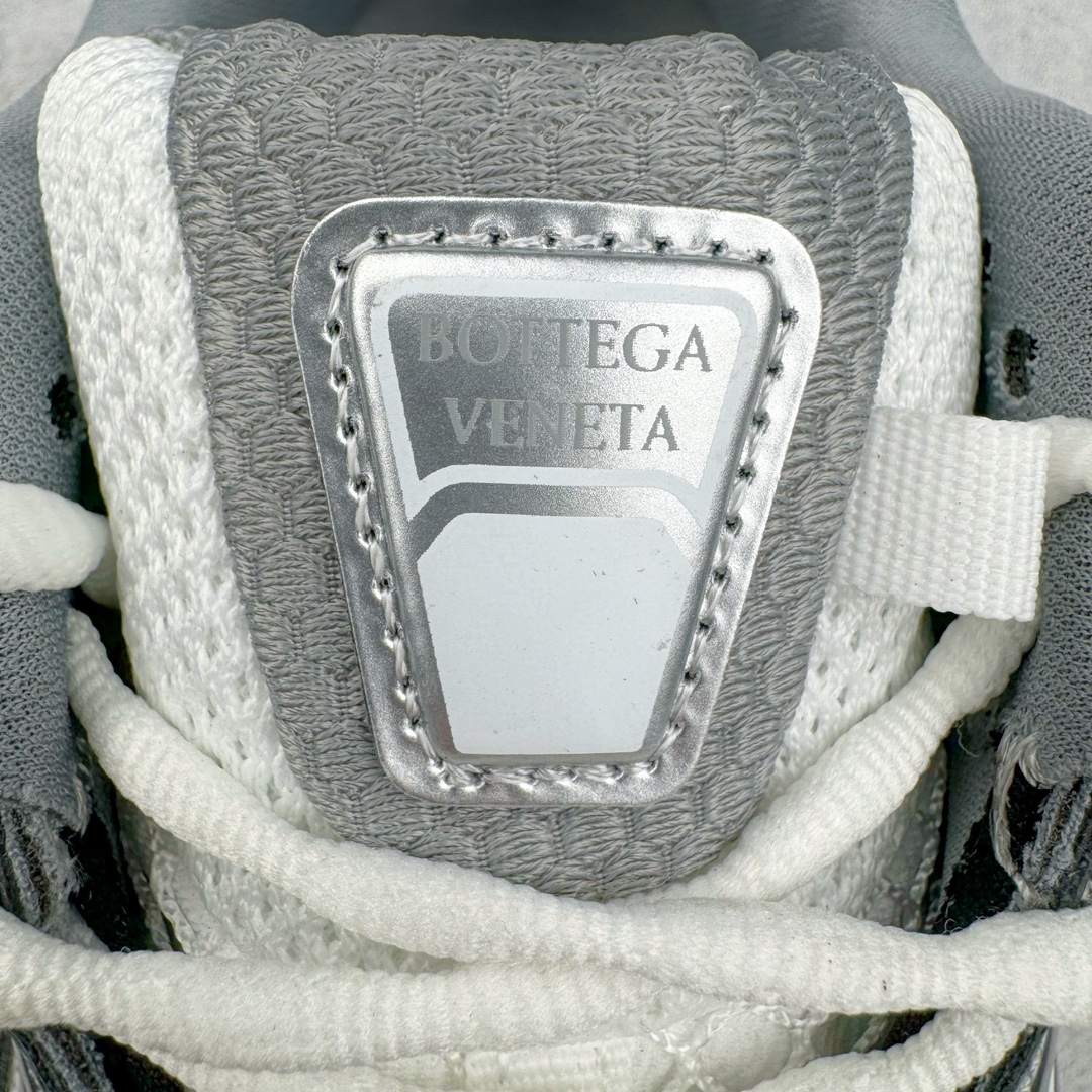 图片[11]-＃GD广顶 BOTTEGA VENETA Orbit Runner BV葆蝶家时尚休闲王一博同款老爹鞋运动鞋 原版开发 一比一打造 相似度百分之99以上 市场一梯队级别品质 区别市场任何标文顶级品质版本 采用轻质科技网布面料 搭配几何图案设计橡胶外底 王炸系列 高版本 认准套包工艺 实际增高很多哦 还是一样显腿细非常nice 耐玩耐造 对标对版 套包鞋工艺 认准高版本 大底选用拼色TPU大底 配置原版包装 尺码：35 36 37 38 39 40 41 42 43 44 45-选品中心