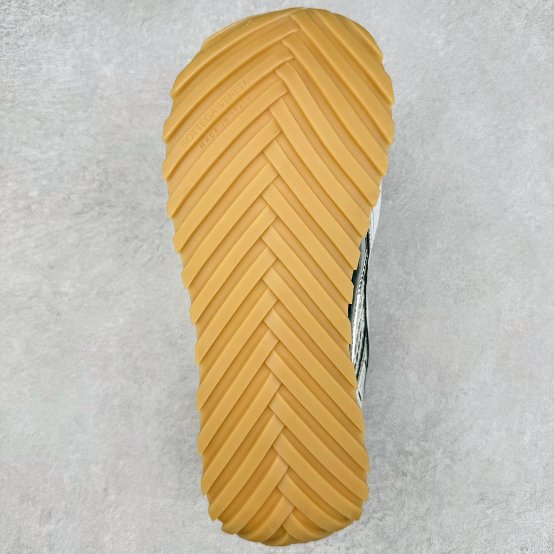 图片[9]-＃GD广顶 BOTTEGA VENETA Orbit Runner BV葆蝶家时尚休闲王一博同款老爹鞋运动鞋 原版开发 一比一打造 相似度百分之99以上 市场一梯队级别品质 区别市场任何标文顶级品质版本 采用轻质科技网布面料 搭配几何图案设计橡胶外底 王炸系列 高版本 认准套包工艺 实际增高很多哦 还是一样显腿细非常nice 耐玩耐造 对标对版 套包鞋工艺 认准高版本 大底选用拼色TPU大底 配置原版包装 尺码：35 36 37 38 39 40 41 42 43 44 45-选品中心