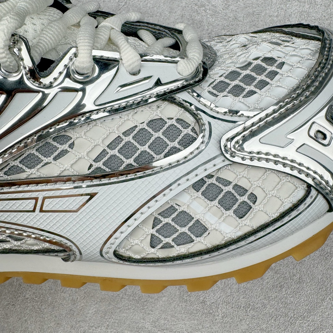 图片[16]-＃GD广顶 BOTTEGA VENETA Orbit Runner BV葆蝶家时尚休闲王一博同款老爹鞋运动鞋 原版开发 一比一打造 相似度百分之99以上 市场一梯队级别品质 区别市场任何标文顶级品质版本 采用轻质科技网布面料 搭配几何图案设计橡胶外底 王炸系列 高版本 认准套包工艺 实际增高很多哦 还是一样显腿细非常nice 耐玩耐造 对标对版 套包鞋工艺 认准高版本 大底选用拼色TPU大底 配置原版包装 尺码：35 36 37 38 39 40 41 42 43 44 45-选品中心