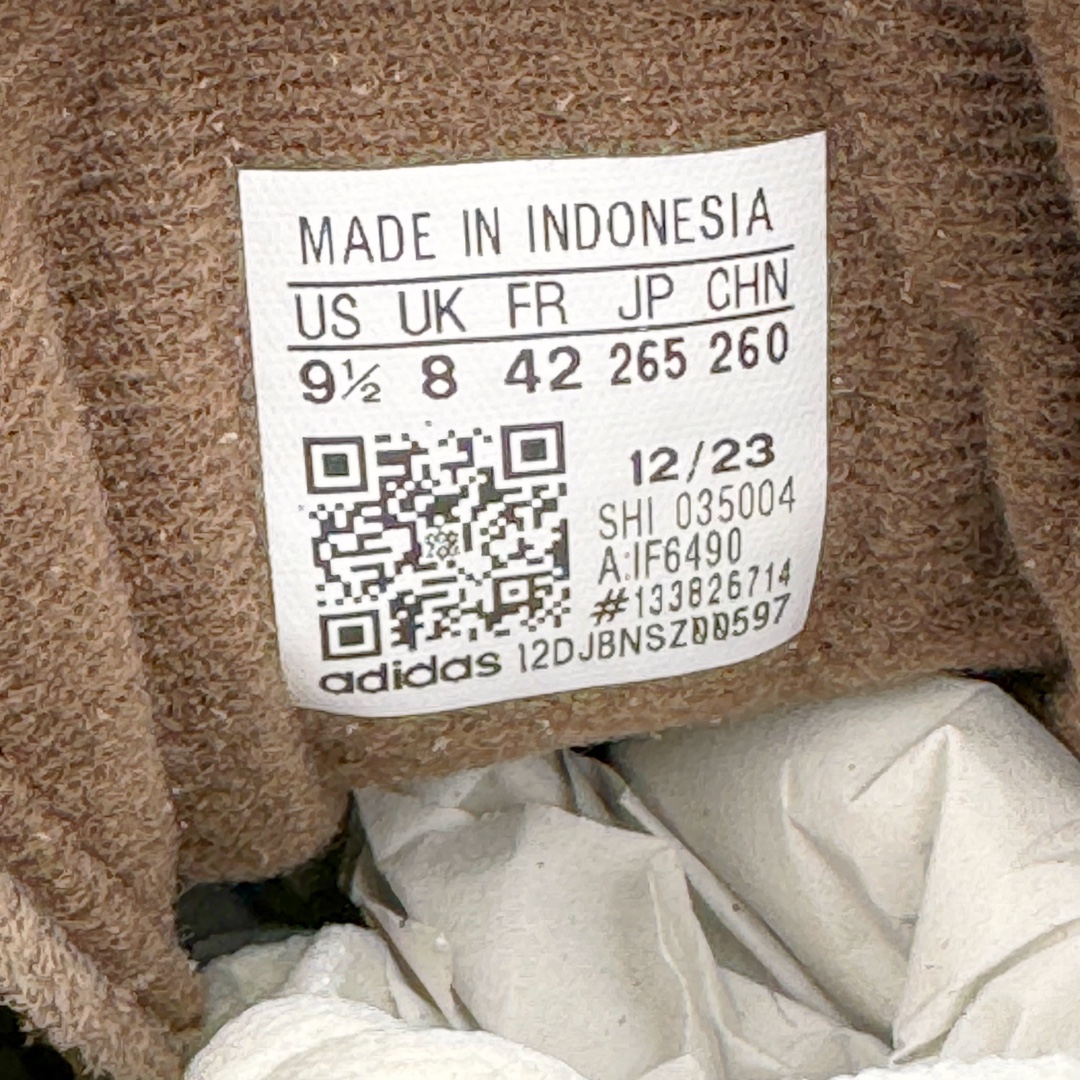 图片[12]-＃C版纯原 AD Originals Handball SPZL 手球运动员系列百搭休闲运动板鞋 IF6490 这款来自阿迪达斯的这款HANDBALL SPZL前身是一双手球运动鞋，这一次拿来复刻，所以鞋面的主要色彩选用了黑色， 鞋面外侧除了Spezial字母之外还有三叶草标志。Handball SPZL作为复古手球训练鞋与作为室内足球鞋的Samba有着异曲同工之处，但是质感更为出众的鞋身以及丰富的配色选择比起Samba来讲可以说是更胜一筹了！尺码：36 36⅔ 37⅓ 38 38⅔ 39⅓ 40 40⅔ 41⅓ 42 42⅔ 43⅓ 44 45-选品中心