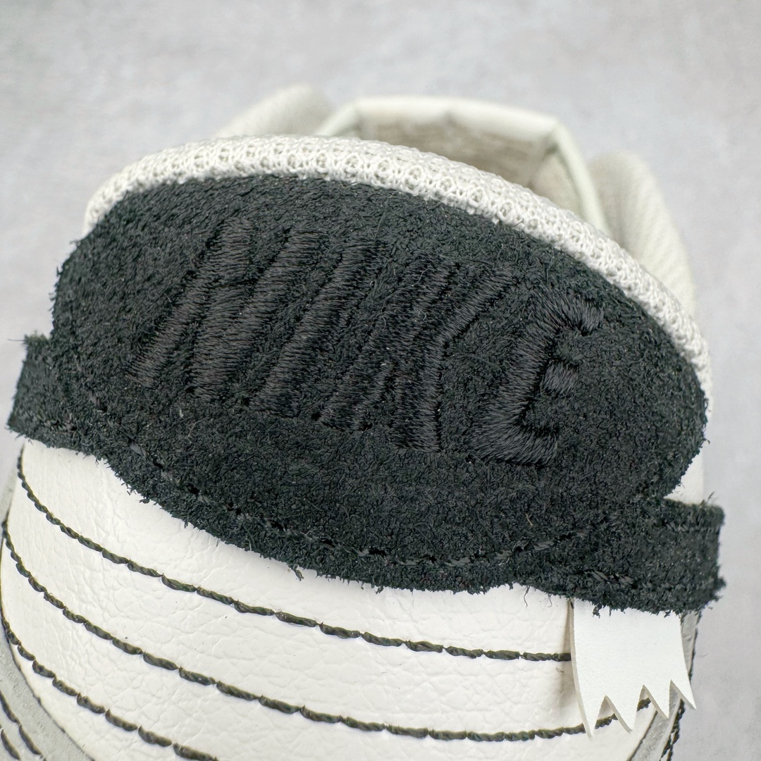 图片[15]-＃YC纯原 NK Dunk Low 古唐印花 FJ4188-001 定制系列天花板 无原鞋不开发 全系列得物原鞋一比一校对开发 配色持续更新中 终端对接 优势输出 全套原厂楦头原纸板数据档案倾力打造 原汁原味莞产 极致还原 圈内最强针车工艺 高端零售指定版 广东原厂配套原盒原标 鞋盒分三个尺码段 原厂冲刀 超高清洁度 全鞋零毛边皮料切割 采用原厂百宏鞋带以及原厂百宏织唛舌标 内标可供原厂几率过验 进口原装条纹中底布 四线拉帮白色点胶 原厂拉帮手法遵循公司 原厂电绣 极致还原 尺码：35.5 36 36.5 37.5 38 38.5 39 40-选品中心