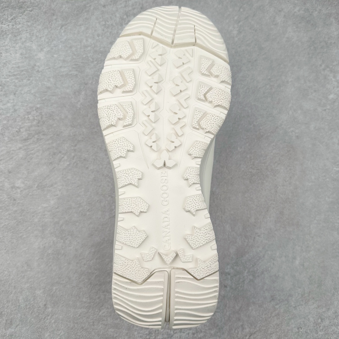 图片[9]-Canada Goose Glacier Trail 大鹅登山运动鞋 全新户外登山运动鞋 鞋身采用防水耐磨纤维革组合翻毛皮材质 中底增高加厚缓震PU组合防滑耐磨锯齿大底 提供超强的抓地力和防滑性能 正确大盒包装 内赠防尘袋一个 尺码：40-46（无半码）-选品中心