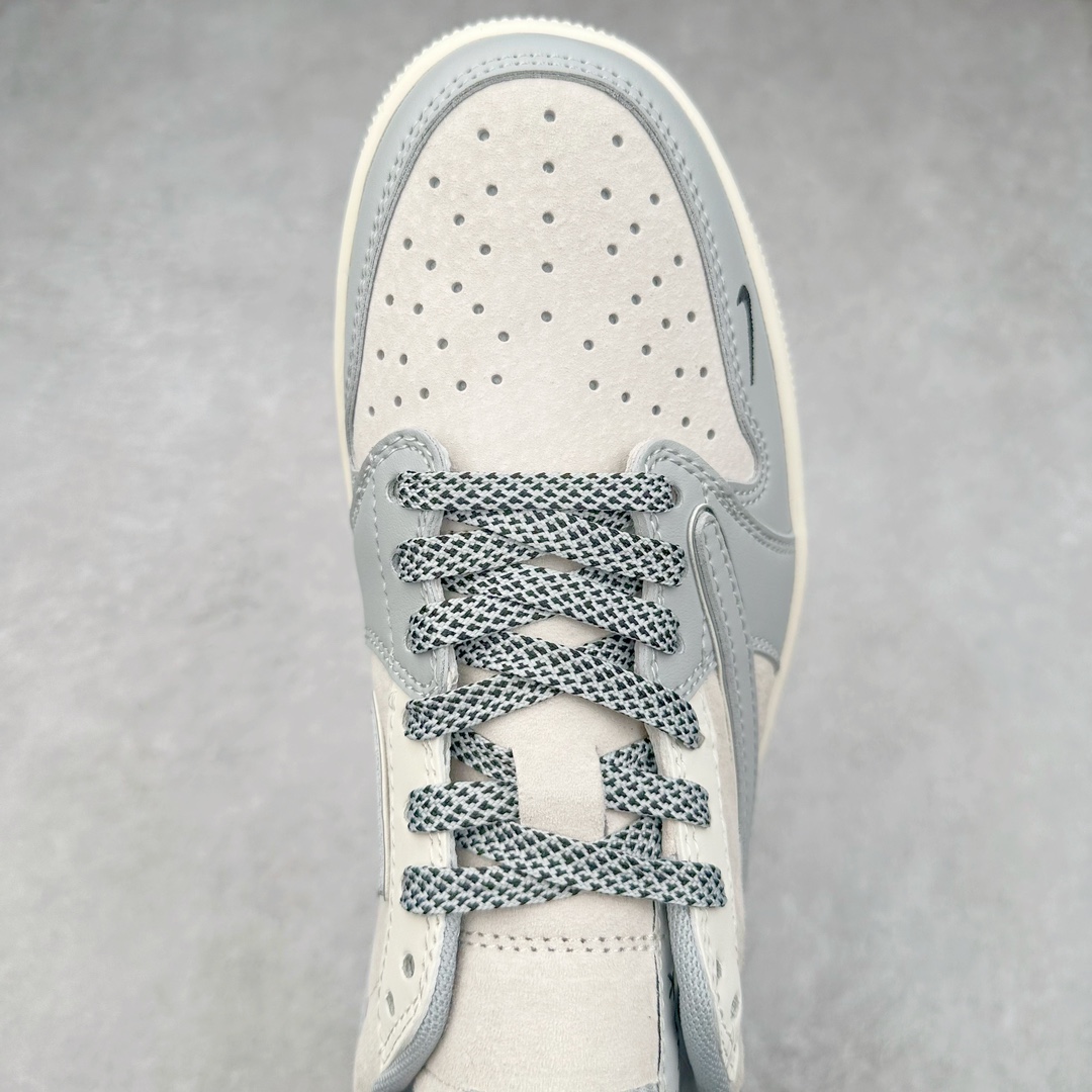 图片[4]-TS x Air Jordan AJ1 Low 倒钩低帮联名定制配色 SJ2068-122 原厂内置气垫魔块 A模大底 头层小牛皮 鞋舌AJ原厂专用牛津布+AJ专用反口珍珠布+原厂无杂质高弹内里海棉+特殊封边弹力鞋带 尺码：36 36.5 37.5 38 38.5 39 40 40.5 41 42 42.5 43 44 44.5 45 46 47.5-选品中心