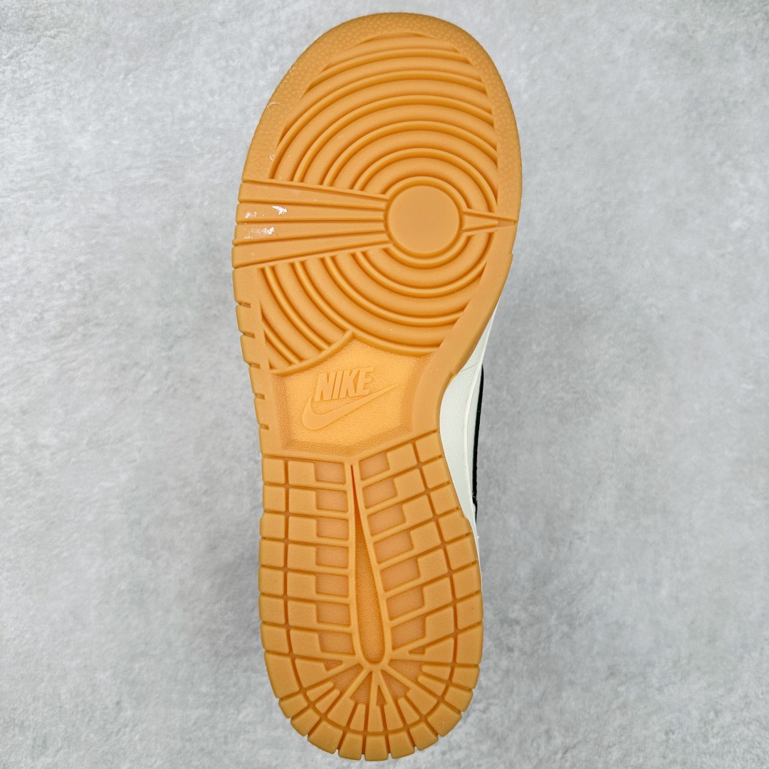 图片[9]-NK Dunk Low 定制配色 CH6336-227 大厂出品 极力推荐 原装头层材料 独家版型蒸餾加工帶來的是更好的视觉和脚感体验大厂纯原品质出货 清洁度 电绣工艺 皮料切割干净无任何毛边 细节完美 尺码：36 36.5 37.5 38 38.5 39 40 40.5 41 42 42.5 43 44 44.5 45 46 47.5-选品中心