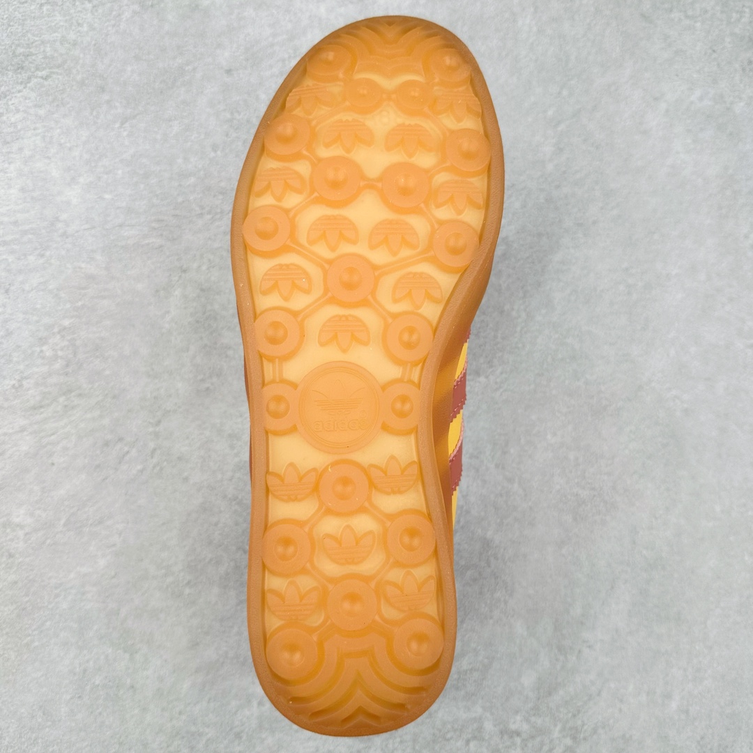 图片[9]-＃福利特价 AD Gazelle Indoor Trainers 羚羊内训系列低帮复古百搭休闲运动德训风板鞋 90年代经典的复刻版 自60年代以足球训练鞋面世以来 Gazelle就以其经典设计席卷全球 1991年版本的复刻 再造经典Gazelle 采用皮革打造 搭配浊色细节 让这款经典更加简约 尺码：35⅓ 36 36⅔ 37⅓ 38 38⅔ 39⅓ 40 40⅔ 41⅓ 42 42⅔ 43⅓ 44 45-选品中心