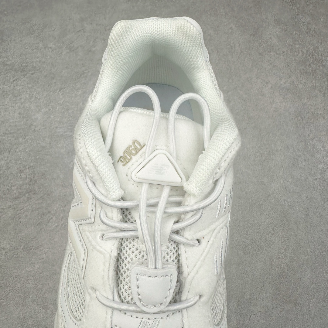 图片[5]-New Balance NB9060 童鞋系列 正确皮料质感细节完美还原 原织唛 原标 业内顶级配套 历时两个月匠心打造 独立私人底模 原厂数据开发亲子款一脚蹬 MD底软度多次调教 最大限度还原zp 透气性极佳 原材otholite鞋垫 厚度密度市场顶级水平 成人鞋的开发态度与标准 打破市面童鞋无好货的行业格局 只为呵护每一双宝宝的脚 尺码：26=155mm 27.5=161mm 28=168mm 28.5=175mm 30=181mm 31=188mm 32.5=195mm 33.5=201mm 34.5=208mm 35=215mm （手工测量误差±1mm）-选品中心