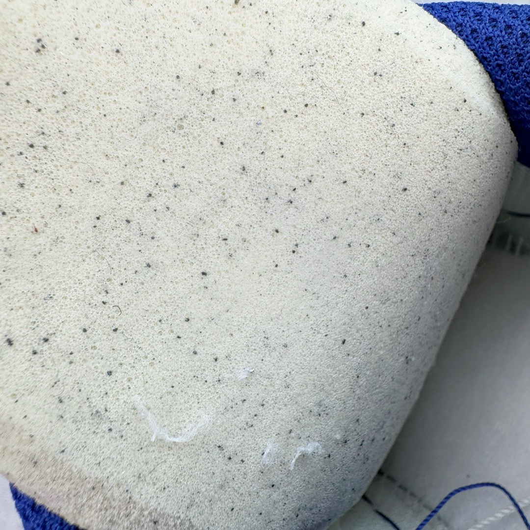 图片[11]-＃奥莱Zp订单福利 NK Gamma Force Low 伽玛空军系列低帮经典百搭休闲运动厚底板鞋 DX9176-102 独家渠道 市面未流通批次 奥莱直播间499 599一样的东西 碾压市面现存所有版本 公司一样的东西 超值回馈 帮你省钱 支持各种鉴定 这两年越来越多品牌玩起了复古风 尤其是NK 不仅推出做旧质感的球鞋 还带回不少元年鞋型 最近 一双 Gamma Force 迎来一款新配色 虽然它看起来和感觉起来像是 80 年代的发布 但 Gamma Force 实际上是该品牌的最新产品之一 整个鞋面采用米白色的皮革与翻毛皮材质覆盖 鞋面设计就是那股80年代的味道 细节部分搭配红、蓝、绿三色的融入 复古气质拉满 极具Vibe风 中底处加入了做旧工艺 重现老鞋质感 尺码：35.5 36 36.5 37.5 38 39 40 40.5 41 42 42.5 43 44 44.5 45-选品中心