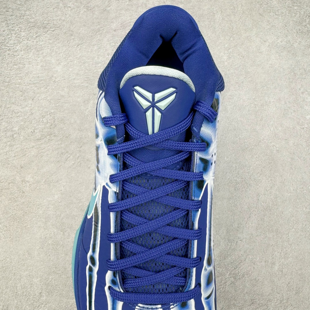 图片[5]-＃灭世/Max NK Zoom Kobe ZK5 科比5代 X-Ray 蓝色骨骼 HJ4303-400 灭世海外球员版 搭载最高工艺标准 版型 外观 细节 用料 不同于市场主流货品 拒绝杀猪套牌纯原套路 欢迎对比品鉴 外观升级点：鞋头冲孔 后跟海绵填充 飞线质感 碳板纹理 纸板对位 悉数升级对标ZP 用料升级点：前掌气垫➕后掌马蹄zoom（增配）澎湃脚感 完美解决正品后掌泡棉衰减问题 版型尺码升级：海外球员版 前掌包裹提升 尺码增加US13 47.5码 适配 职业球员 灭世纯原海外球员版『质 价 比』拉满 拳打杀猪纯原 脚踢一眼假通货 高端外贸渠道口碑爆炸 尺码：39 40 40.5 41 42 42.5 43 44 44.5 45 46 47.5-选品中心