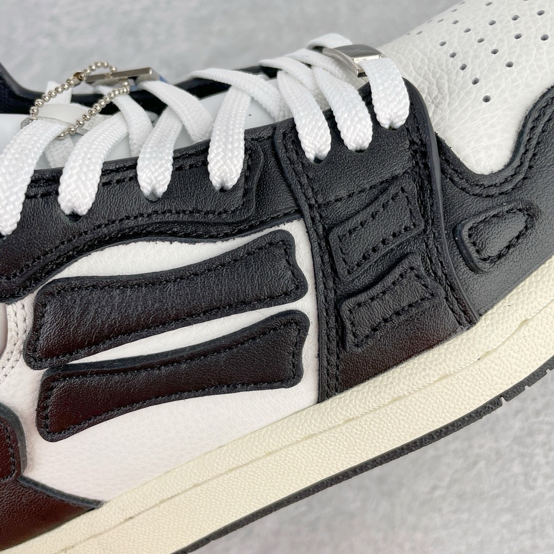 图片[12]-＃LJ渠道版福利 AMIRI Skel Top Hi Sneakers 洛杉矶街头之王 高奢·埃米尔 骨骼高帮板鞋 黑白 区分市面所有在售版本 正确鞋舌外翻细节 正确骨头形状 正确双层加厚皮料 市面唯一正确批次 全套配件及包装物 鞋面采用手工切割和边缘涂漆的皮革和骨头贴花 并具有真皮鞋面和模压EVA鞋垫 高密度的电脑车线工艺 尺码：40 41 42 43 44 45-选品中心
