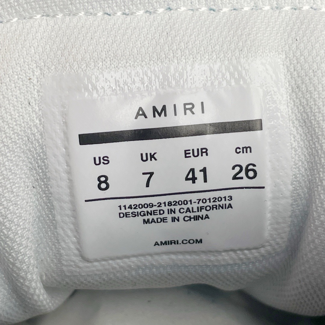 图片[17]-＃LJ渠道版福利 AMIRI Skel Top Hi Sneakers 洛杉矶街头之王 高奢·埃米尔 骨骼高帮板鞋 黑白 区分市面所有在售版本 正确鞋舌外翻细节 正确骨头形状 正确双层加厚皮料 市面唯一正确批次 全套配件及包装物 鞋面采用手工切割和边缘涂漆的皮革和骨头贴花 并具有真皮鞋面和模压EVA鞋垫 高密度的电脑车线工艺 尺码：40 41 42 43 44 45-选品中心