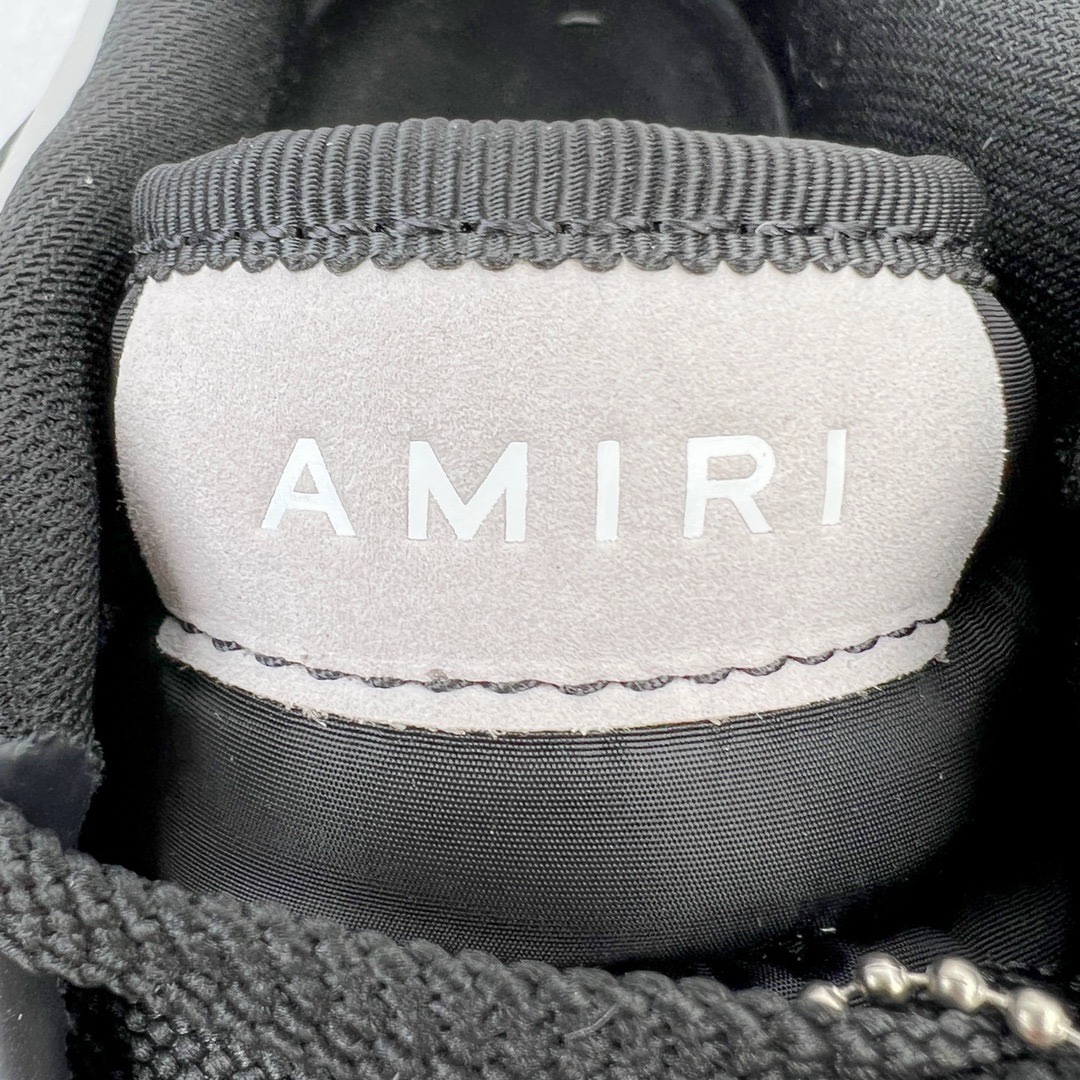 图片[15]-＃LJ渠道版福利 AMIRI Skel Top Low Sneakers 洛杉矶街头之王 高奢·埃米尔 骨骼低帮板鞋 白黑 区分市面所有在售版本 正确鞋舌外翻细节 正确骨头形状 正确双层加厚皮料 市面唯一正确批次 全套配件及包装物 鞋面采用手工切割和边缘涂漆的皮革和骨头贴花 并具有真皮鞋面和模压EVA鞋垫 高密度的电脑车线工艺 尺码：40 41 42 43 44 45-选品中心