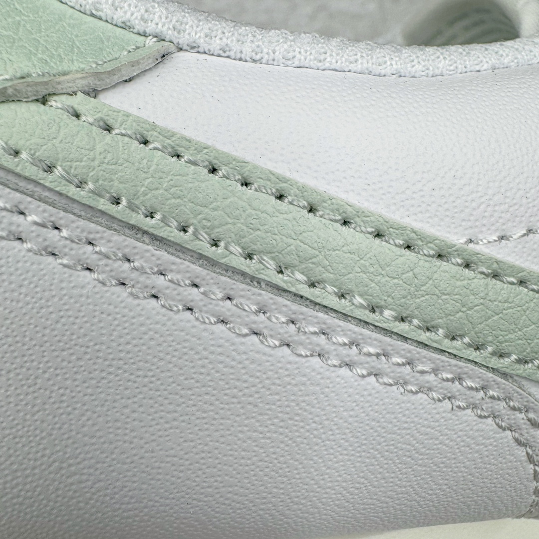 图片[18]-＃JC纯原 NK Classic Cortez Leather 阿甘复古初代皮革慢跑鞋 DN1791-106 实体平台指令订单 全套原纸板楦头开发 原厂数据大底磨具 一比一鞋头弧度高度鞋身弧度 细节品控鞋型随意对比 正确烫金高频细节 公司级标准检验QC 区分市面一切版本 完美复刻阿甘复古鞋型 尺码：35.5 36 36.5 37.5 38 38.5 39 40 40.5 41 42 42.5 43 44 45-选品中心