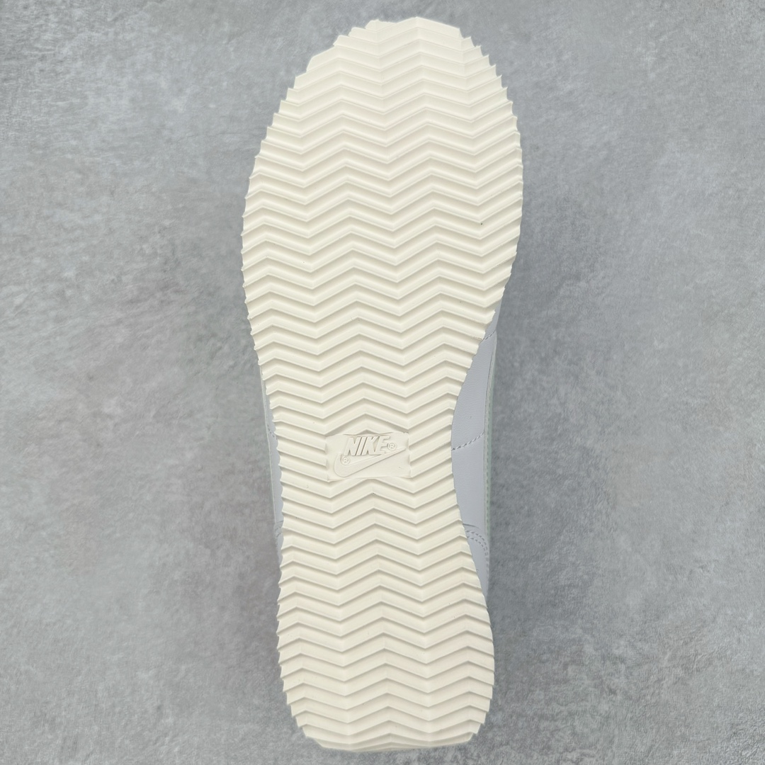 图片[9]-＃JC纯原 NK Classic Cortez Leather 阿甘复古初代皮革慢跑鞋 DN1791-106 实体平台指令订单 全套原纸板楦头开发 原厂数据大底磨具 一比一鞋头弧度高度鞋身弧度 细节品控鞋型随意对比 正确烫金高频细节 公司级标准检验QC 区分市面一切版本 完美复刻阿甘复古鞋型 尺码：35.5 36 36.5 37.5 38 38.5 39 40 40.5 41 42 42.5 43 44 45-选品中心