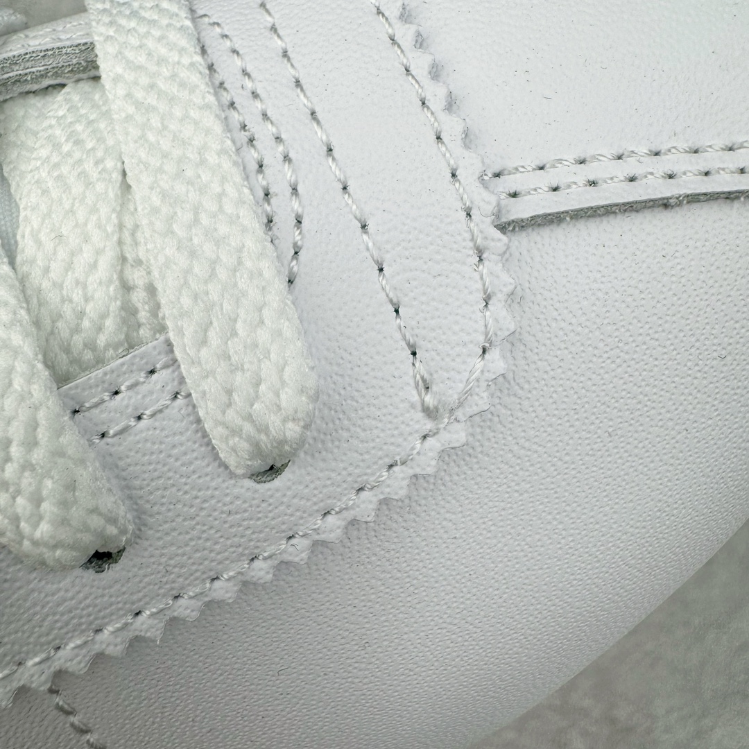 图片[15]-＃JC纯原 NK Classic Cortez Leather 阿甘复古初代皮革慢跑鞋 DN1791-106 实体平台指令订单 全套原纸板楦头开发 原厂数据大底磨具 一比一鞋头弧度高度鞋身弧度 细节品控鞋型随意对比 正确烫金高频细节 公司级标准检验QC 区分市面一切版本 完美复刻阿甘复古鞋型 尺码：35.5 36 36.5 37.5 38 38.5 39 40 40.5 41 42 42.5 43 44 45-选品中心