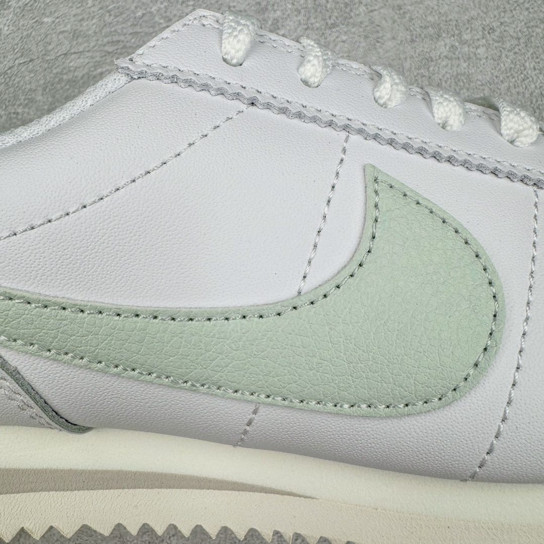 图片[19]-＃JC纯原 NK Classic Cortez Leather 阿甘复古初代皮革慢跑鞋 DN1791-106 实体平台指令订单 全套原纸板楦头开发 原厂数据大底磨具 一比一鞋头弧度高度鞋身弧度 细节品控鞋型随意对比 正确烫金高频细节 公司级标准检验QC 区分市面一切版本 完美复刻阿甘复古鞋型 尺码：35.5 36 36.5 37.5 38 38.5 39 40 40.5 41 42 42.5 43 44 45-选品中心