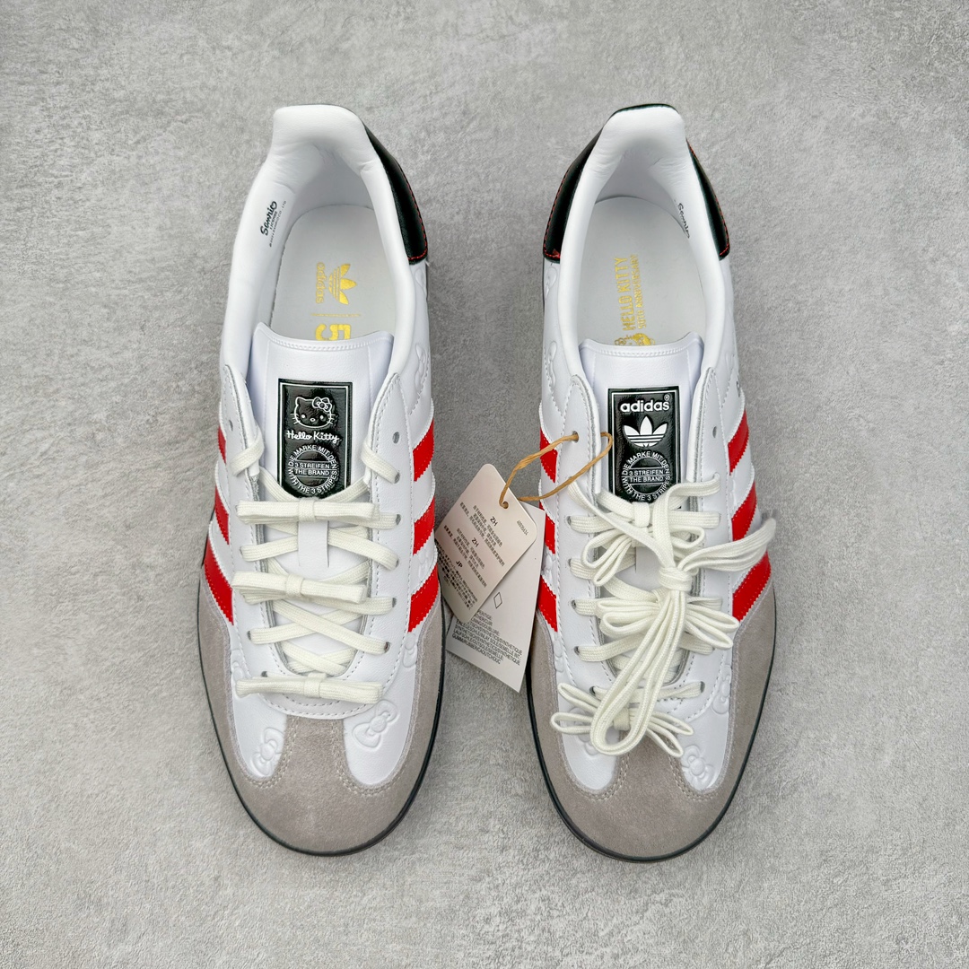 图片[2]-＃S2纯原 AD Original Gazelle Indoor Trainers 瞪羚室内鞋系列低帮复古百搭休闲运动德训风板鞋 II0013 高端零售特供批次 原厂定制长毛翻毛皮组合环保纤维革鞋面材质 内置环保海玻璃鞋垫 外置RB橡胶大底 产品品控稳定性领先行业 原厂全套原楦原纸板冲刀磨具开发 原厂皮料加持 原厂港宝加持定型后跟R度完美 将复古进行到底 简约流畅 三十年不变经典 这款Gazelle运动鞋 无论面料、配色、质感或设计 都只在重现其1991年原款的经典 皮革鞋面 撞色三条纹和鞋跟标的设计 力求呈现90年代的经典复古风潮 Samba火热的同时 也带动了其它的复古鞋型 Gazelle便是其中一只 Gazelle Indoor拥有包边更宽的T字型鞋头 更好的保护运动员的前掌 浓浓的复古氛围感 非常适合现在流行的Cleanfit风格 尺码：36 36.5 37.5 38 38.5 39 40 40.5 41 42 42.5 43 44 44.5 45 46-选品中心
