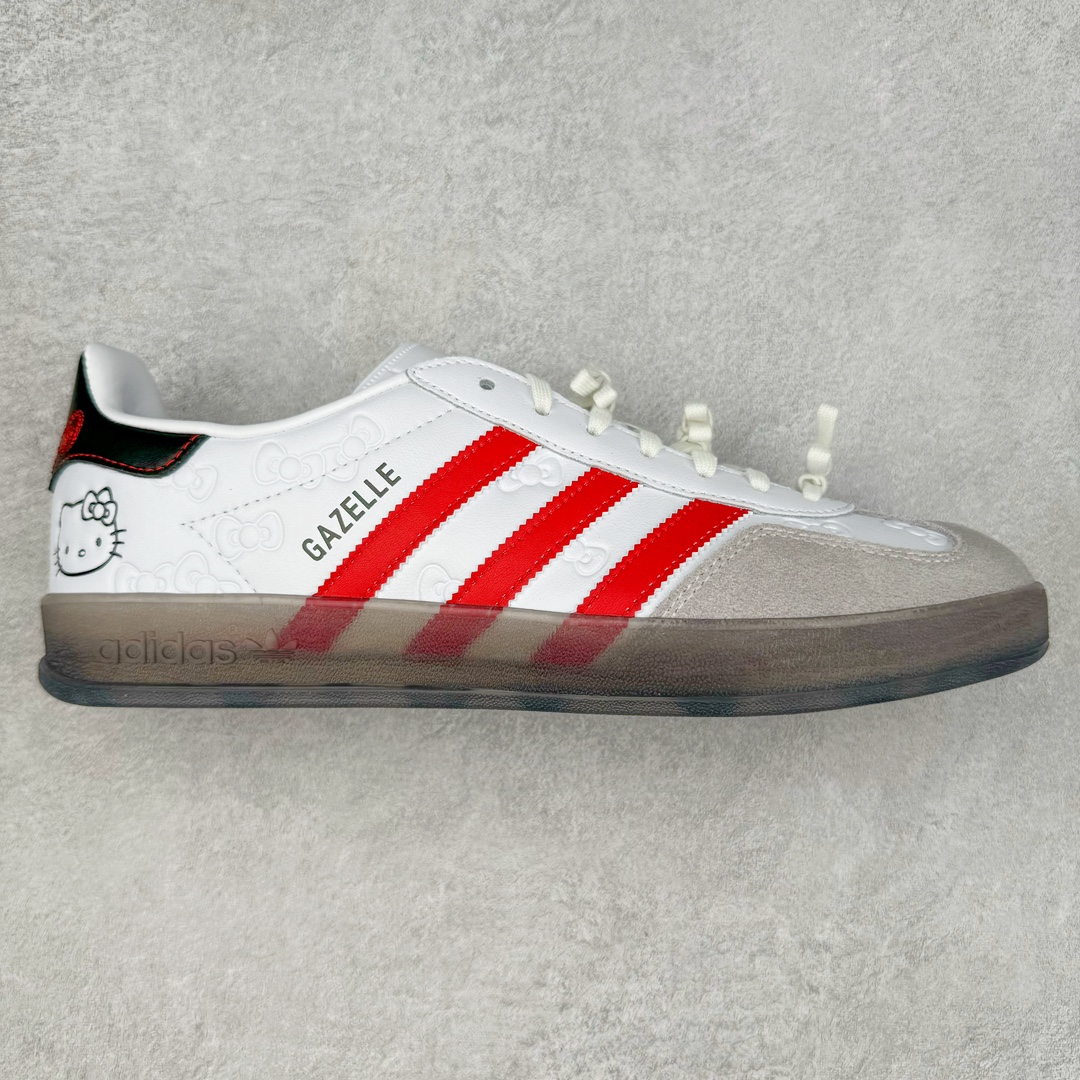 ＃S2纯原 AD Original Gazelle Indoor Trainers 瞪羚室内鞋系列低帮复古百搭休闲运动德训风板鞋 II0013 高端零售特供批次 原厂定制长毛翻毛皮组合环保纤维革鞋面材质 内置环保海玻璃鞋垫 外置RB橡胶大底 产品品控稳定性领先行业 原厂全套原楦原纸板冲刀磨具开发 原厂皮料加持 原厂港宝加持定型后跟R度完美 将复古进行到底 简约流畅 三十年不变经典 这款Gazelle运动鞋 无论面料、配色、质感或设计 都只在重现其1991年原款的经典 皮革鞋面 撞色三条纹和鞋跟标的设计 力求呈现90年代的经典复古风潮 Samba火热的同时 也带动了其它的复古鞋型 Gazelle便是其中一只 Gazelle Indoor拥有包边更宽的T字型鞋头 更好的保护运动员的前掌 浓浓的复古氛围感 非常适合现在流行的Cleanfit风格 尺码：36 36.5 37.5 38 38.5 39 40 40.5 41 42 42.5 43 44 44.5 45 46-选品中心