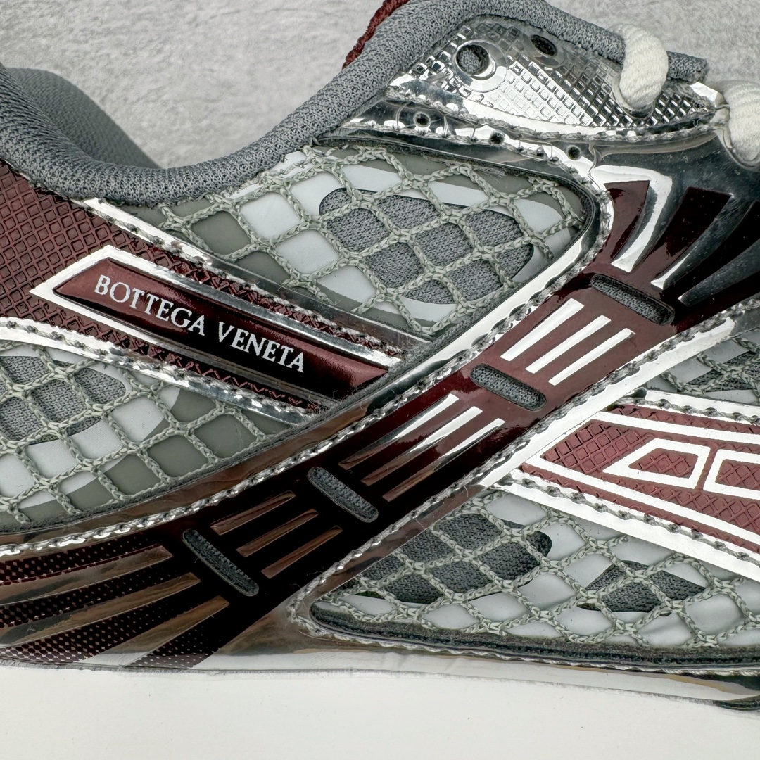 图片[18]-＃GD广顶 BOTTEGA VENETA Orbit Runner BV葆蝶家时尚休闲王一博同款老爹鞋运动鞋 原版开发 一比一打造 相似度百分之99以上 市场一梯队级别品质 区别市场任何标文顶级品质版本 采用轻质科技网布面料 搭配几何图案设计橡胶外底 王炸系列 高版本 认准套包工艺 实际增高很多哦 还是一样显腿细非常nice 耐玩耐造 对标对版 套包鞋工艺 认准高版本 大底选用拼色TPU大底 配置原版包装 尺码：35 36 37 38 39 40 41 42 43 44 45-选品中心