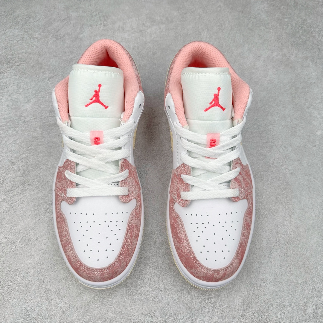 图片[2]-＃F版 超强套现福利 Air Jordan AJ1 Low 低帮系列 品质全新升级 七十多色陆续出货 知名大厂出品 工厂配套商长期套现 正常出厂触碰不到的单价 百分百全新货品 零氧化发霉 给足利润空间操作 超乎所想的高性价比 原装楦头纸板开发 完美鞋型 超高清洁度 鞋型不臃肿别扭 原厂内置全掌气垫 A模大底 鞋舌AJ原厂专用牛津布 AJ专用反口珍珠布 原厂无杂质高弹内里海棉 特殊封边弹力鞋带 原鞋开模 拒绝公底 购置公司同步原材料 都有细节原汁原味 忠于原版 尺码：36 36.5 37.5 38 38.5 39 40 40.5 41 42 42.5 43 44 44.5 45 46-选品中心