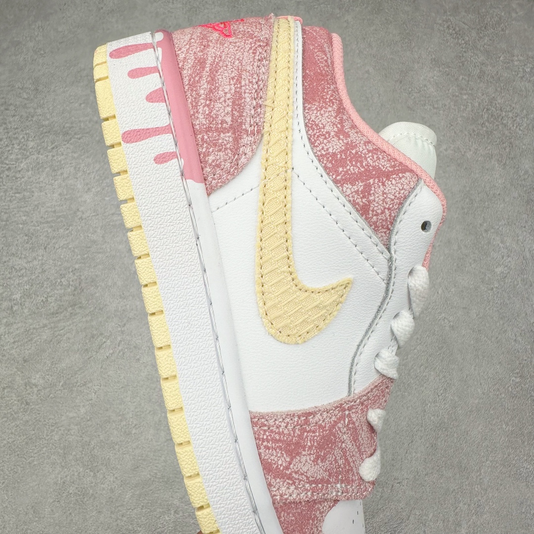 图片[6]-＃F版 超强套现福利 Air Jordan AJ1 Low 低帮系列 品质全新升级 七十多色陆续出货 知名大厂出品 工厂配套商长期套现 正常出厂触碰不到的单价 百分百全新货品 零氧化发霉 给足利润空间操作 超乎所想的高性价比 原装楦头纸板开发 完美鞋型 超高清洁度 鞋型不臃肿别扭 原厂内置全掌气垫 A模大底 鞋舌AJ原厂专用牛津布 AJ专用反口珍珠布 原厂无杂质高弹内里海棉 特殊封边弹力鞋带 原鞋开模 拒绝公底 购置公司同步原材料 都有细节原汁原味 忠于原版 尺码：36 36.5 37.5 38 38.5 39 40 40.5 41 42 42.5 43 44 44.5 45 46-选品中心