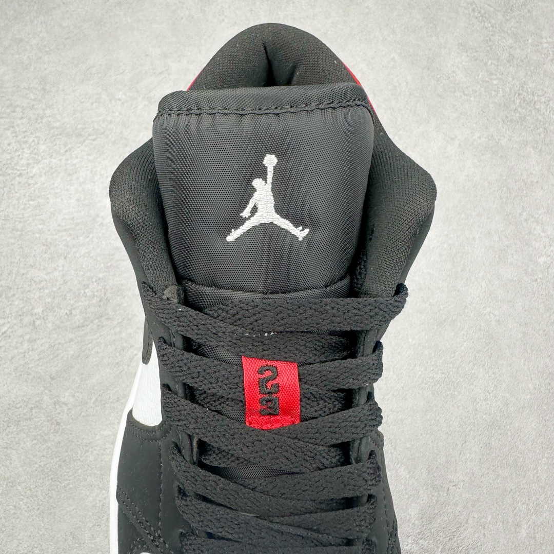 图片[5]-＃F版 超强套现福利 Air Jordan AJ1 Low 低帮系列 品质全新升级 七十多色陆续出货 知名大厂出品 工厂配套商长期套现 正常出厂触碰不到的单价 百分百全新货品 零氧化发霉 给足利润空间操作 超乎所想的高性价比 原装楦头纸板开发 完美鞋型 超高清洁度 鞋型不臃肿别扭 原厂内置全掌气垫 A模大底 鞋舌AJ原厂专用牛津布 AJ专用反口珍珠布 原厂无杂质高弹内里海棉 特殊封边弹力鞋带 原鞋开模 拒绝公底 购置公司同步原材料 都有细节原汁原味 忠于原版 尺码：36 36.5 37.5 38 38.5 39 40 40.5 41 42 42.5 43 44 44.5 45 46-选品中心