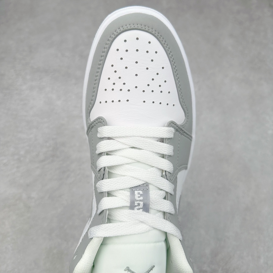 图片[4]-＃F版 超强套现福利 Air Jordan AJ1 Low 低帮系列 品质全新升级 七十多色陆续出货 知名大厂出品 工厂配套商长期套现 正常出厂触碰不到的单价 百分百全新货品 零氧化发霉 给足利润空间操作 超乎所想的高性价比 原装楦头纸板开发 完美鞋型 超高清洁度 鞋型不臃肿别扭 原厂内置全掌气垫 A模大底 鞋舌AJ原厂专用牛津布 AJ专用反口珍珠布 原厂无杂质高弹内里海棉 特殊封边弹力鞋带 原鞋开模 拒绝公底 购置公司同步原材料 都有细节原汁原味 忠于原版 尺码：36 36.5 37.5 38 38.5 39 40 40.5 41 42 42.5 43 44 44.5 45 46-选品中心