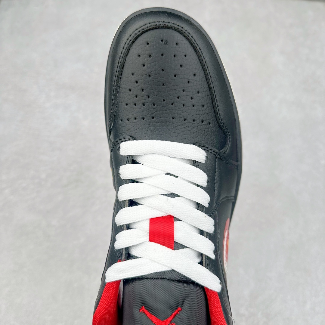 图片[4]-Air Jordan AJ1 Low 低帮系列 品质全新升级 知名大厂出品 工厂配套商长期套现 正常出厂触碰不到的单价 百分百全新货品 零氧化发霉 给足利润空间操作 超乎所想的高性价比 原装楦头纸板开发 完美鞋型 超高清洁度 鞋型不臃肿别扭 原厂内置全掌气垫 A模大底 鞋舌AJ原厂专用牛津布 AJ专用反口珍珠布 原厂无杂质高弹内里海棉 特殊封边弹力鞋带 原鞋开模 拒绝公底 购置公司同步原材料 都有细节原汁原味 忠于原版 尺码：36 36.5 37.5 38 38.5 39 40 40.5 41 42 42.5 43 44 44.5 45 46-选品中心