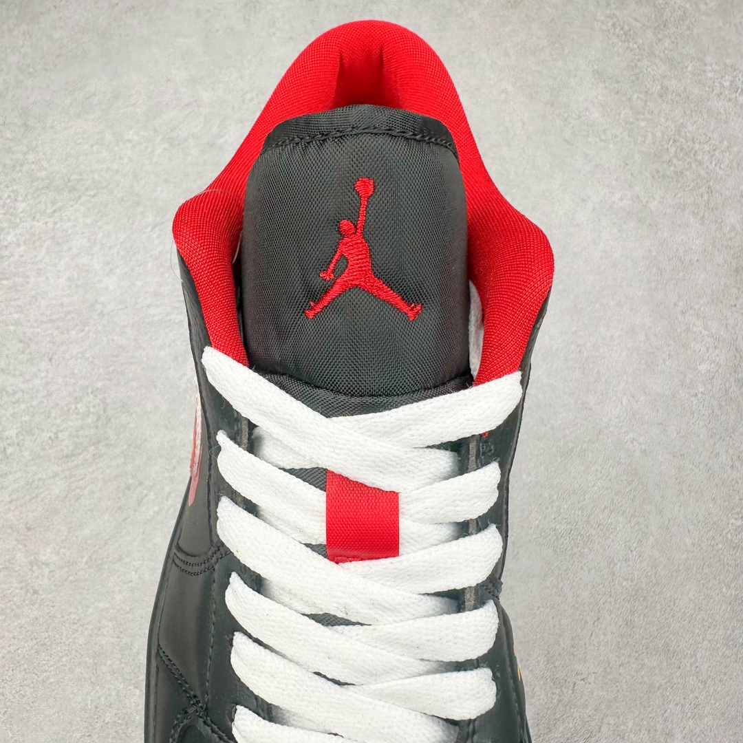 图片[5]-Air Jordan AJ1 Low 低帮系列 品质全新升级 知名大厂出品 工厂配套商长期套现 正常出厂触碰不到的单价 百分百全新货品 零氧化发霉 给足利润空间操作 超乎所想的高性价比 原装楦头纸板开发 完美鞋型 超高清洁度 鞋型不臃肿别扭 原厂内置全掌气垫 A模大底 鞋舌AJ原厂专用牛津布 AJ专用反口珍珠布 原厂无杂质高弹内里海棉 特殊封边弹力鞋带 原鞋开模 拒绝公底 购置公司同步原材料 都有细节原汁原味 忠于原版 尺码：36 36.5 37.5 38 38.5 39 40 40.5 41 42 42.5 43 44 44.5 45 46-选品中心