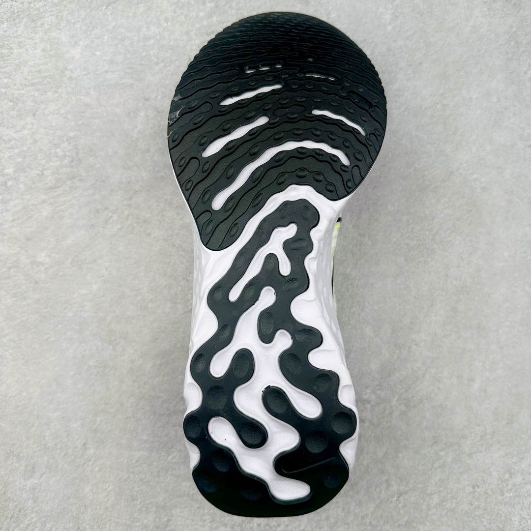 图片[9]-NK ZoomX Invincible Run Flyknit FK3 不可战胜3代系列轻量飞织低帮休闲运动慢跑鞋 DO9496 此鞋专为短跑运动员而生，是为 5 至 10 公里距离的赛事和训练打造。整体设计采用流线型的轻质工程网眼材质构成鞋面，并与其他 Running 旗舰鞋款同样搭载全脚掌 ZoomX 缓冲中底，搭配 Pebax 物料与橡胶外底。ZoomX StreakFly 首发配色以“Prototype”呈现，其灵感是来自开发期间的磨损测试，透过编号的标记与内侧的预期跑步距离突出研发过程。尺码：36 36.5 37.5 38 38.5 39 40 40.5 41 42 42.5 43 44 44.5 45-选品中心