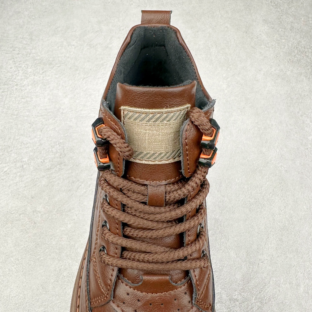 图片[5]-Timberland添柏岚/天伯伦户外中帮休闲马丁靴2024秋冬 系列广东大厂品质 原盒原包装 面料采用意大利🇮🇹顶级细纹牛皮搭配防臭防腐真皮乳胶鞋垫 给您完美的穿着体验 质量考究耐穿型男必备 专治不帅 高品质脚感一流 尺码：39 40 41 42 43 44（皮鞋码）-选品中心