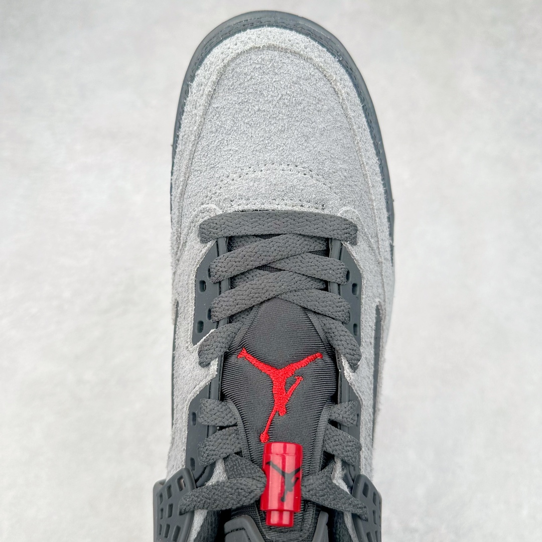 图片[4]-Jordan Spizike Low AJ复古低帮篮球鞋 FQ1759-002 这款鞋子著名导演斯派克李的Jordan Spizike专属 预计于明年夏季推出全新低帮版本 将包括三款配色 经典爆裂纹非常复古 两款配色分别以大学红和黑曜石蓝进行区分 鞋身设计中依旧带有大象爆裂纹、鞋侧束带、塑胶网布等经典元素 之后 在鞋舌、内衬以及鞋底等位置缀以大学红和黑曜石蓝搭配 带来全新造型 尺码：36 36.5 37.5 38 38.5 39 40 40.5 41 42 42.5 43 44 44.5 45 46 47.5-选品中心