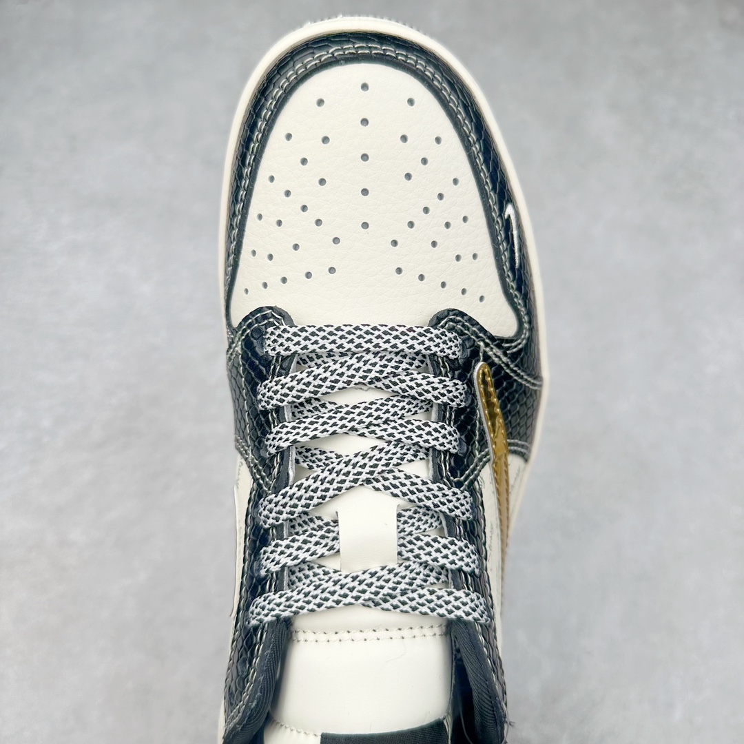 图片[4]-TS x Air Jordan AJ1 Low 倒钩低帮联名定制配色 XZ2688-112 原厂内置气垫魔块 A模大底 头层小牛皮 鞋舌AJ原厂专用牛津布+AJ专用反口珍珠布+原厂无杂质高弹内里海棉+特殊封边弹力鞋带 尺码：36 36.5 37.5 38 38.5 39 40 40.5 41 42 42.5 43 44 44.5 45 46 47.5-选品中心