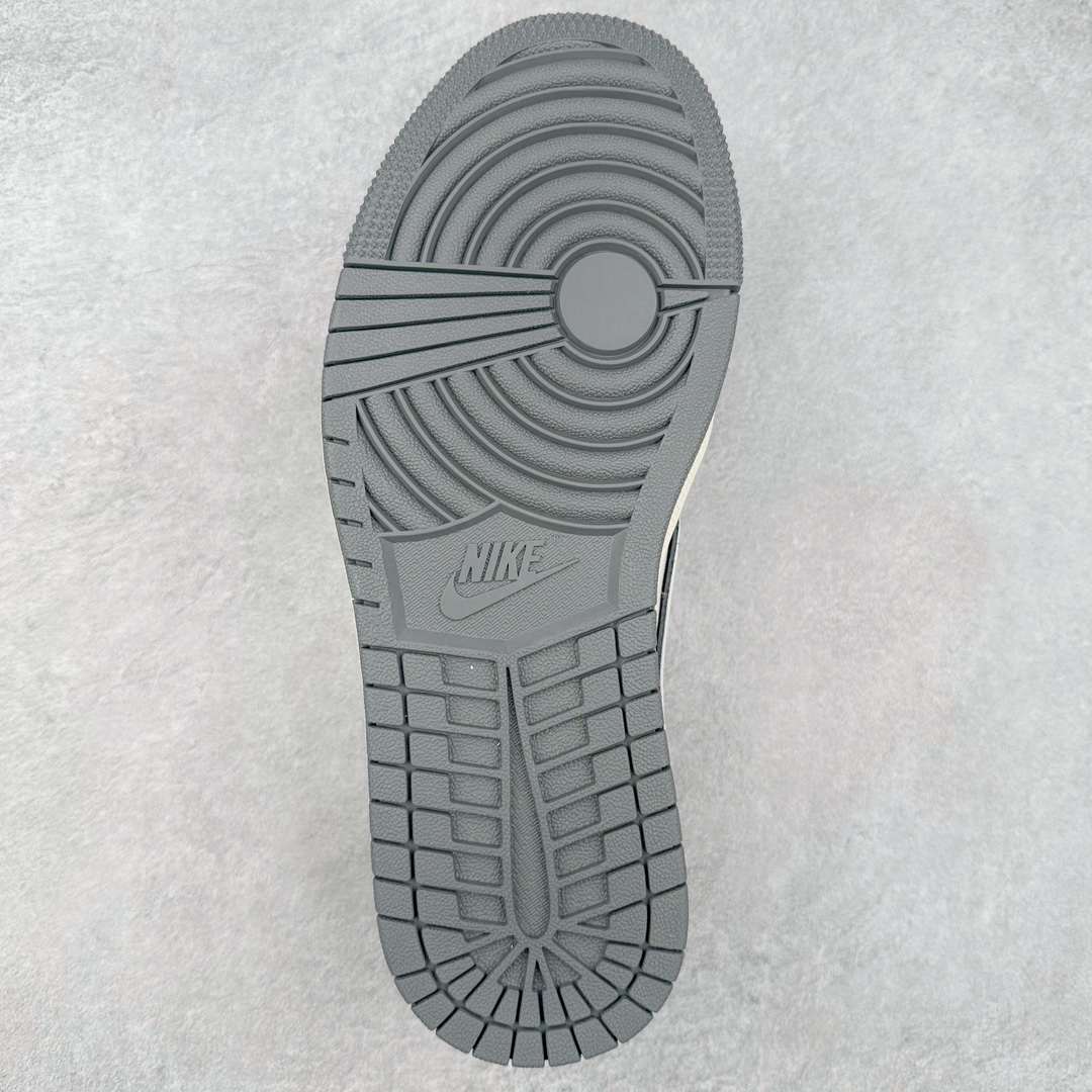 图片[9]-TS x Air Jordan AJ1 Low 倒钩低帮联名定制配色 SJ0086-136 原厂内置气垫魔块 A模大底 头层小牛皮 鞋舌AJ原厂专用牛津布+AJ专用反口珍珠布+原厂无杂质高弹内里海棉+特殊封边弹力鞋带 尺码：36 36.5 37.5 38 38.5 39 40 40.5 41 42 42.5 43 44 44.5 45 46 47.5-选品中心