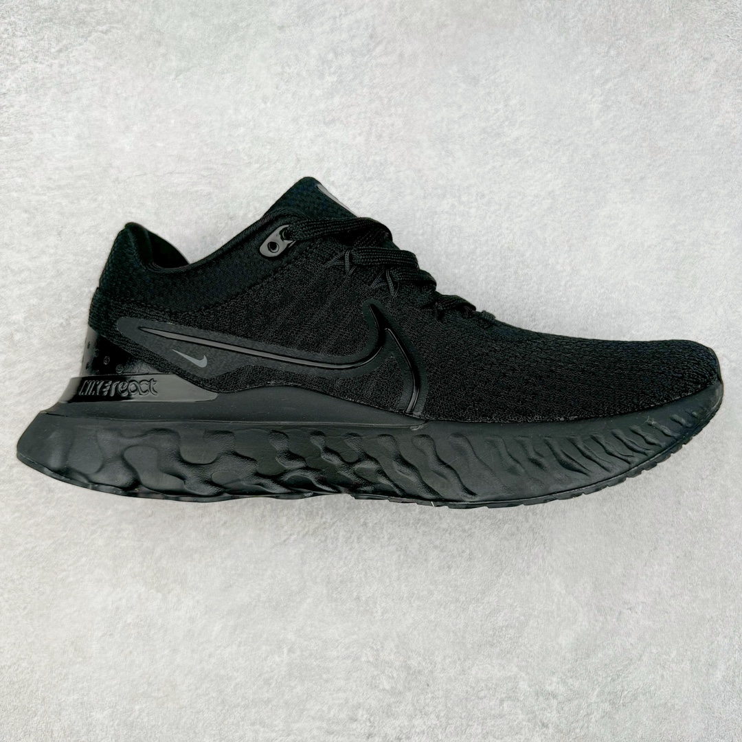图片[5]-NK ZoomX Invincible Run Flyknit FK3 不可战胜3代系列轻量飞织低帮休闲运动慢跑鞋 DO9496 此鞋专为短跑运动员而生，是为 5 至 10 公里距离的赛事和训练打造。整体设计采用流线型的轻质工程网眼材质构成鞋面，并与其他 Running 旗舰鞋款同样搭载全脚掌 ZoomX 缓冲中底，搭配 Pebax 物料与橡胶外底。ZoomX StreakFly 首发配色以“Prototype”呈现，其灵感是来自开发期间的磨损测试，透过编号的标记与内侧的预期跑步距离突出研发过程。尺码：36 36.5 37.5 38 38.5 39 40 40.5 41 42 42.5 43 44 44.5 45-选品中心